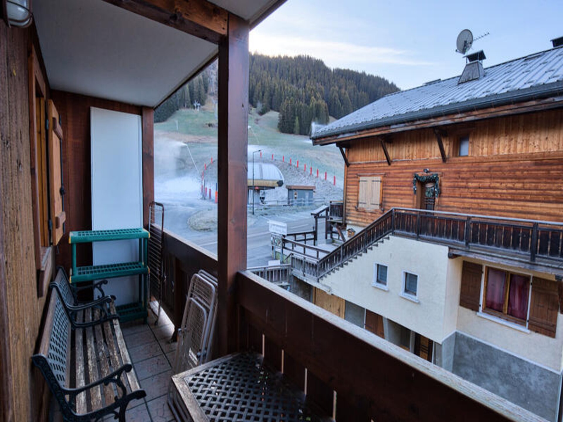 Appartement Les Oursons: direct aan de piste in Notre Dame de Bellecombe - foto 18