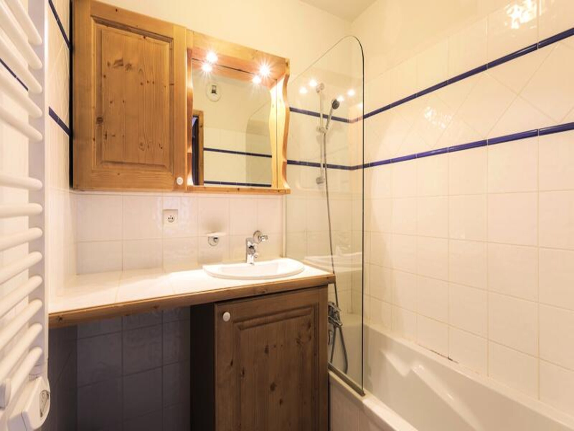 Knus appartement voor 4 in Les Menuires, direct aan de piste - foto 17