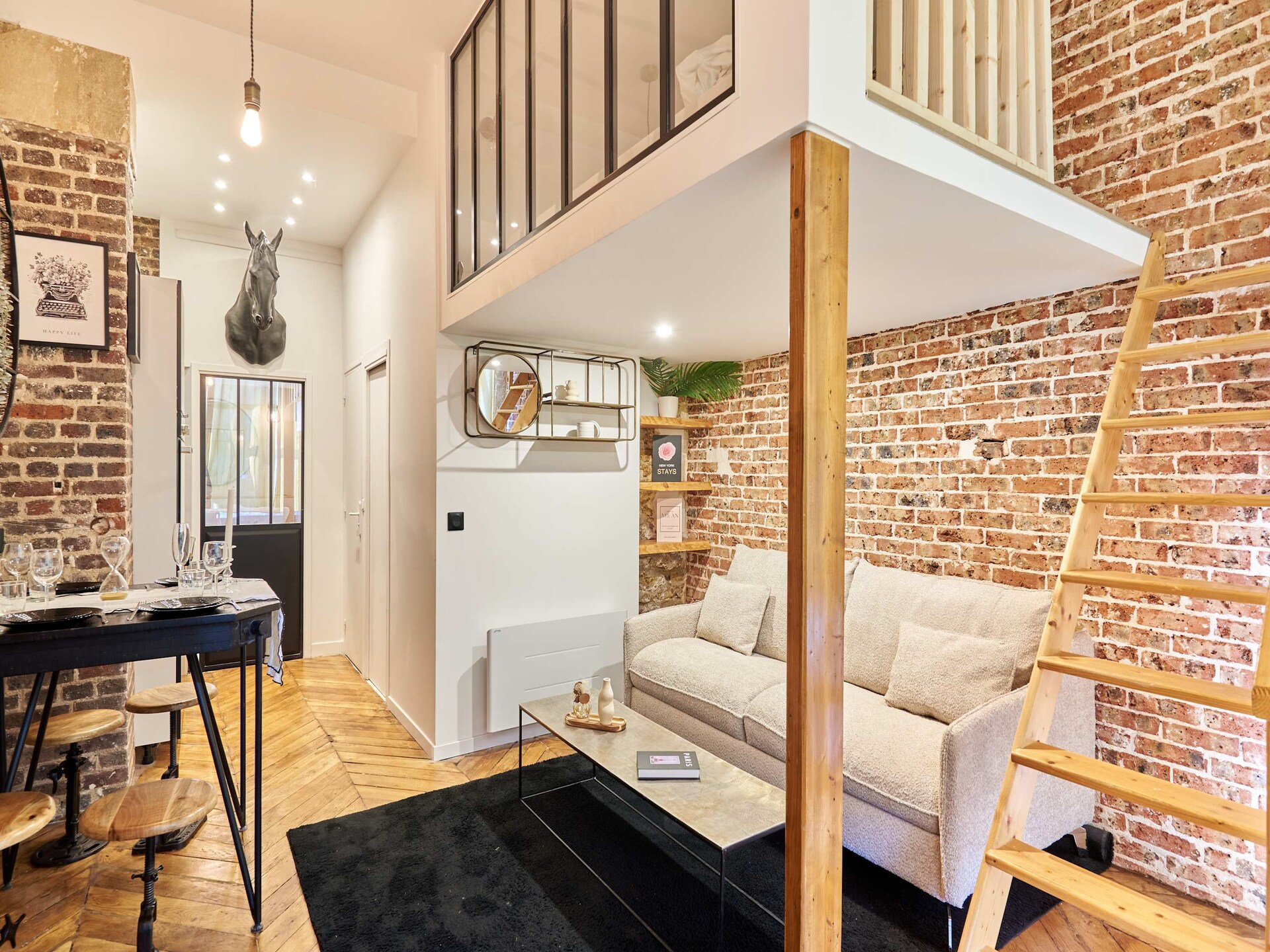 Licht appartement met mezzanine in Parijs' 20e arrondissement - foto 10