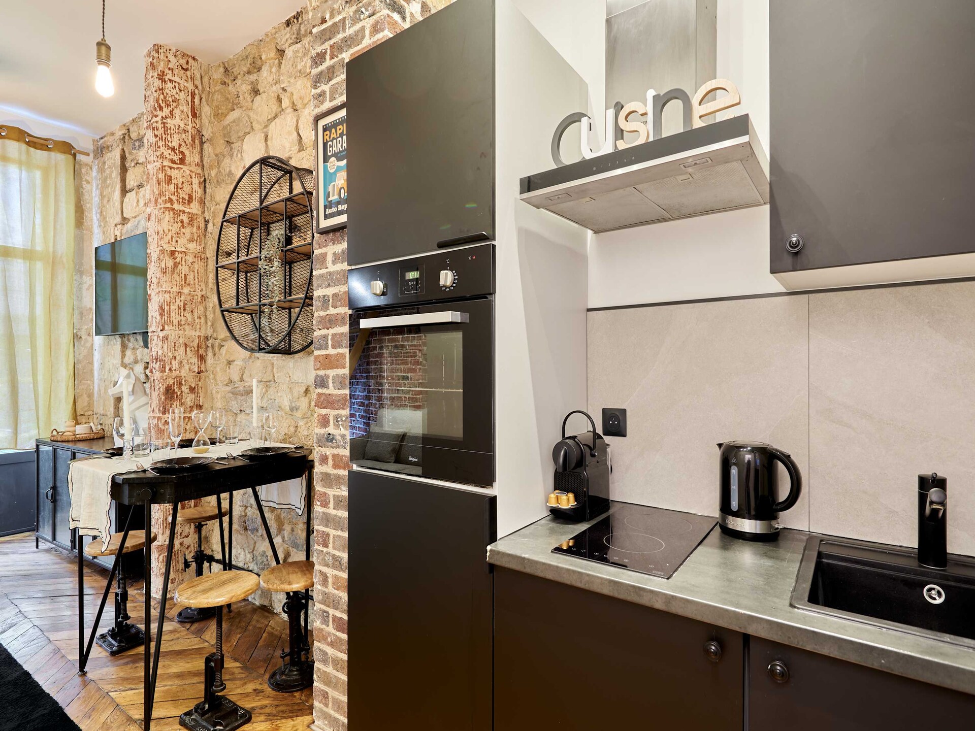Licht appartement met mezzanine in Parijs' 20e arrondissement - foto 14