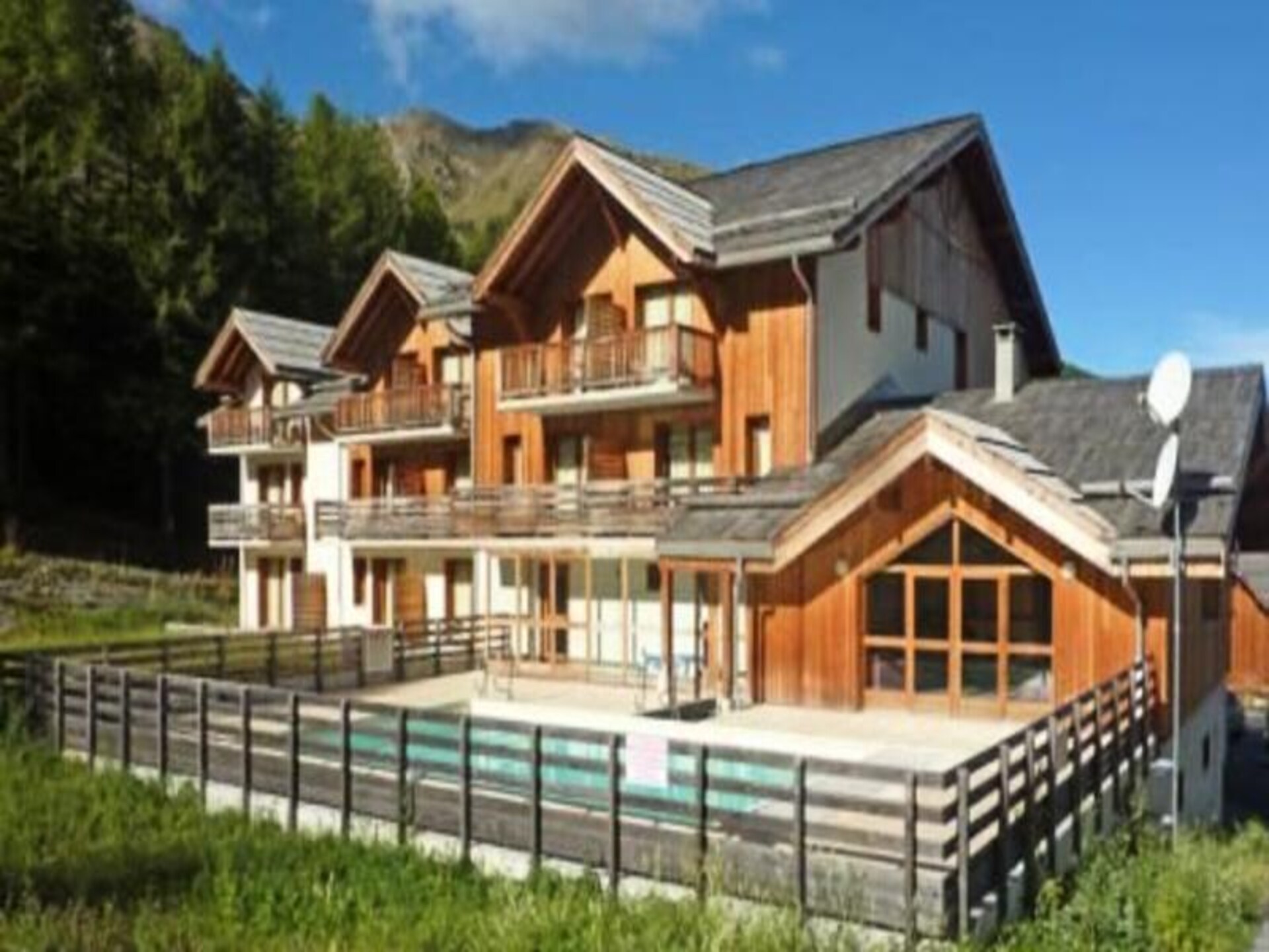 Ski-in ski-out appartement in Les Orres 1800 met zwembad en sauna - foto 4
