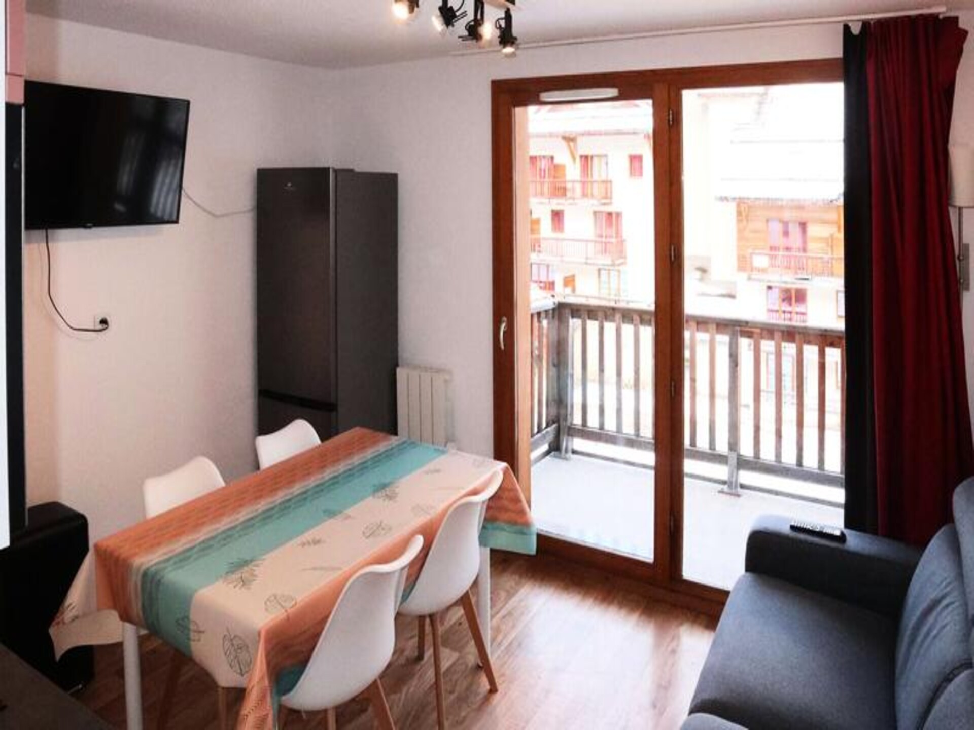 Appartement 6 pers. in Les Orres met zwembad en jacuzzi - foto 3