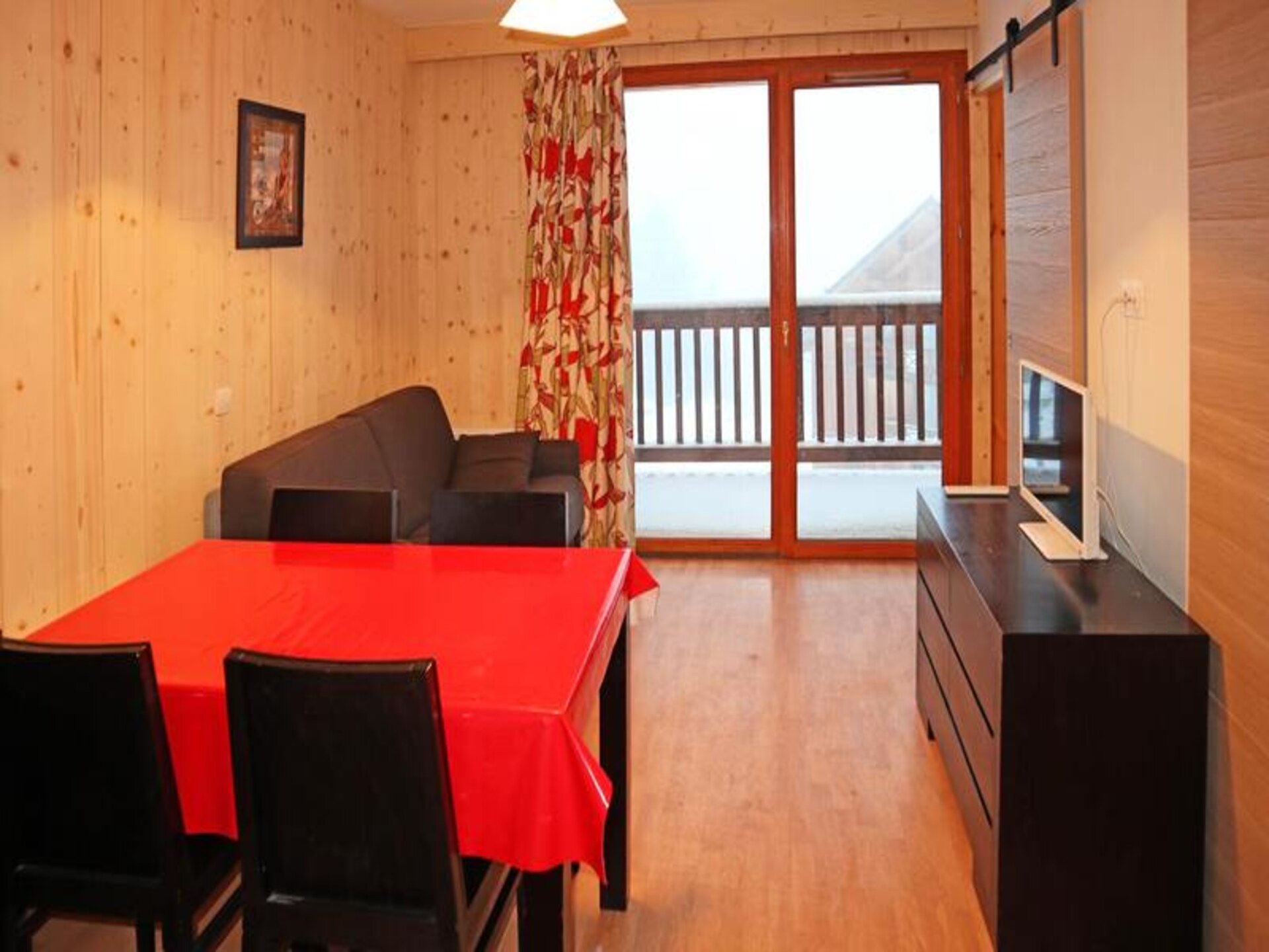 Knus appartement op de piste in Les Orres 1800 met zwembad en sauna - foto 7