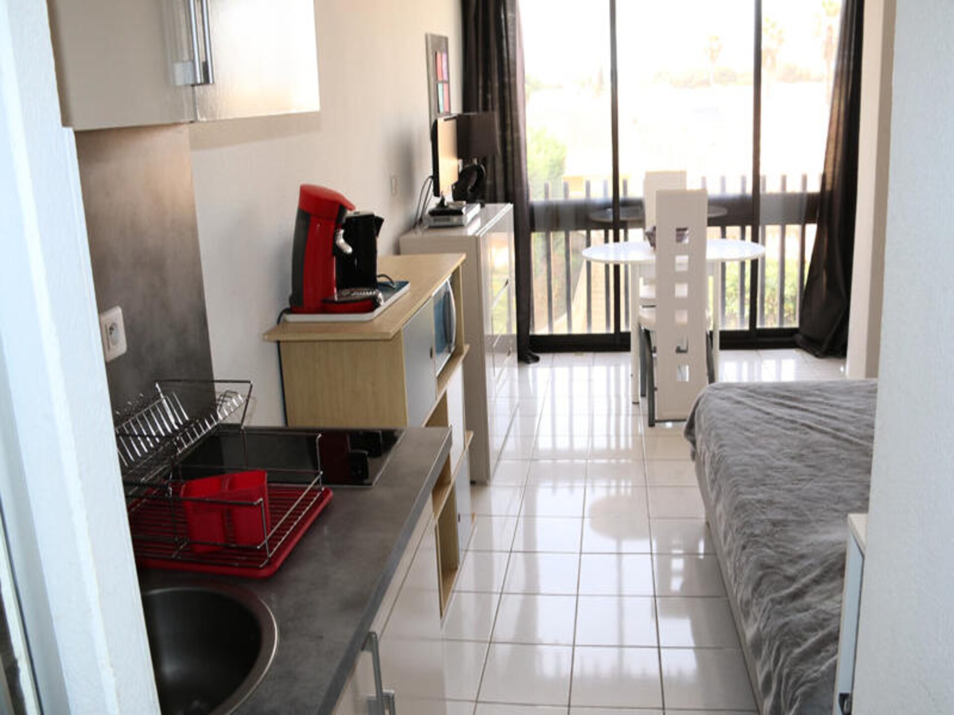 Knusse studio met zwembadzicht in Port Venus Residence, Cap d'Agde - foto 9