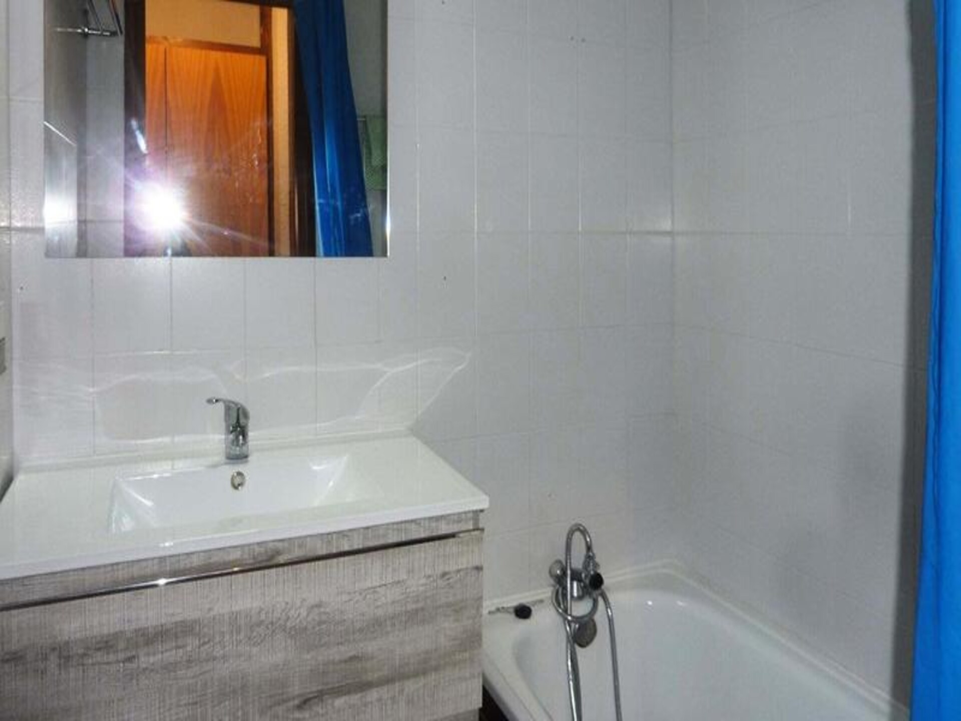 Knusse studio voor 6 in Les Orres, direct aan de piste met balkon - foto 9