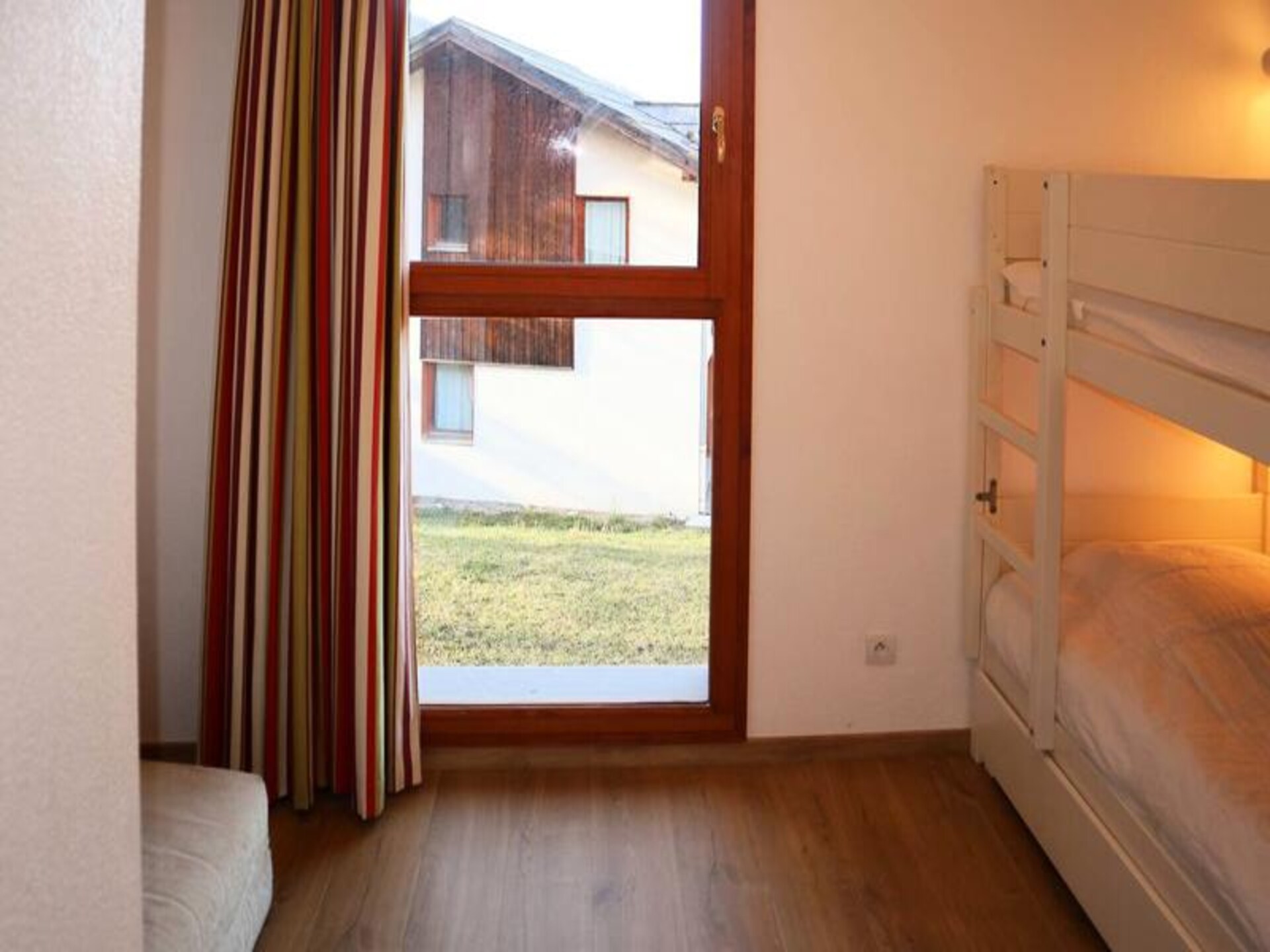 Chalet La Combe D'Or: Ruim appartement voor 10 in Les Orres 1800 - foto 12
