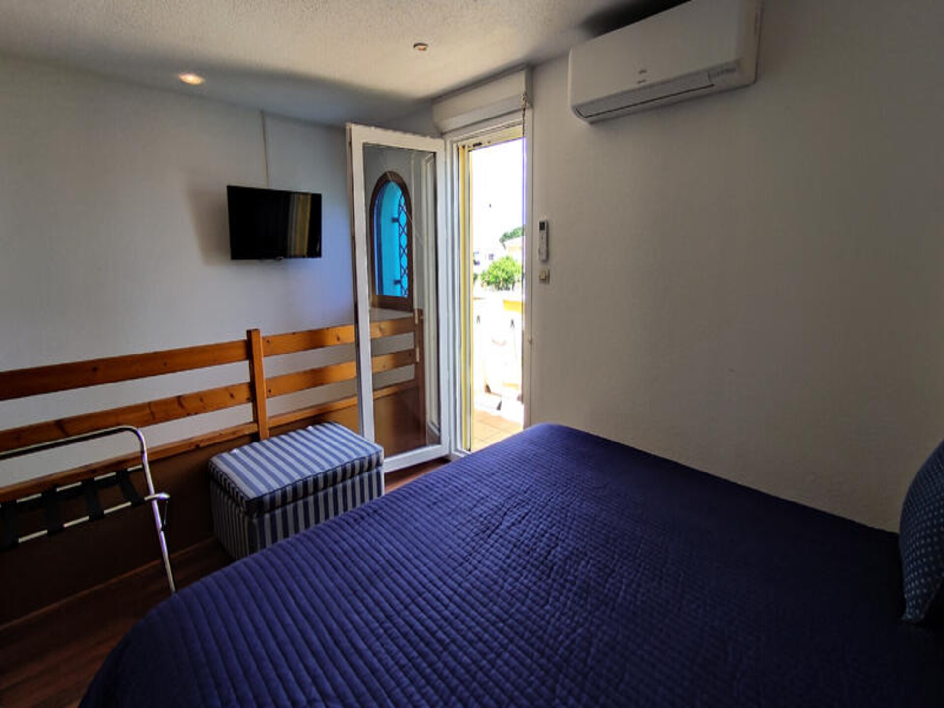 Naturistisch appartement met airco en privéterras in Agde, Occitanië - foto 11