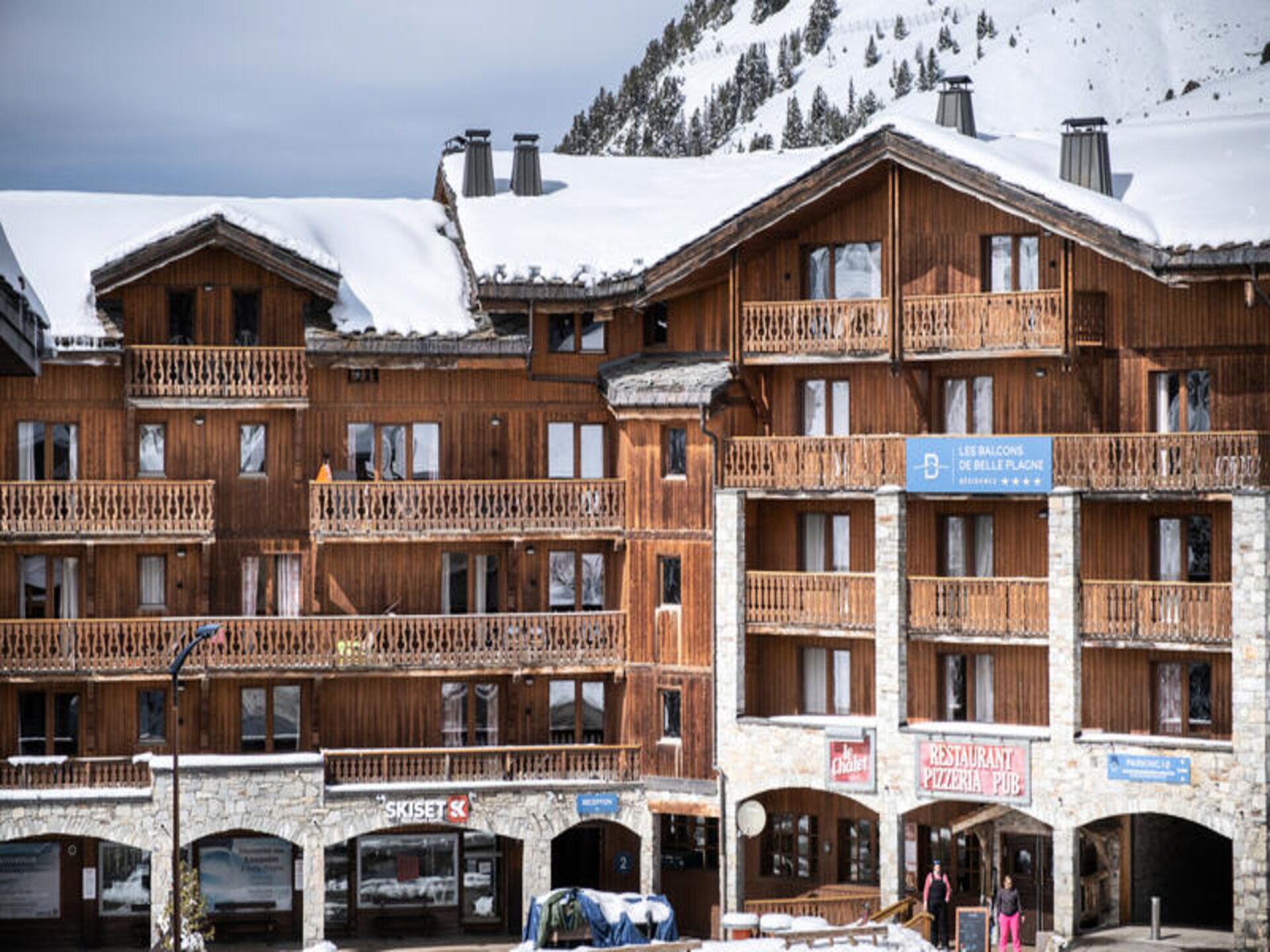 Ruim 14-persoons appartement in Belle Plagne met uitzicht op de Alpen - foto 1