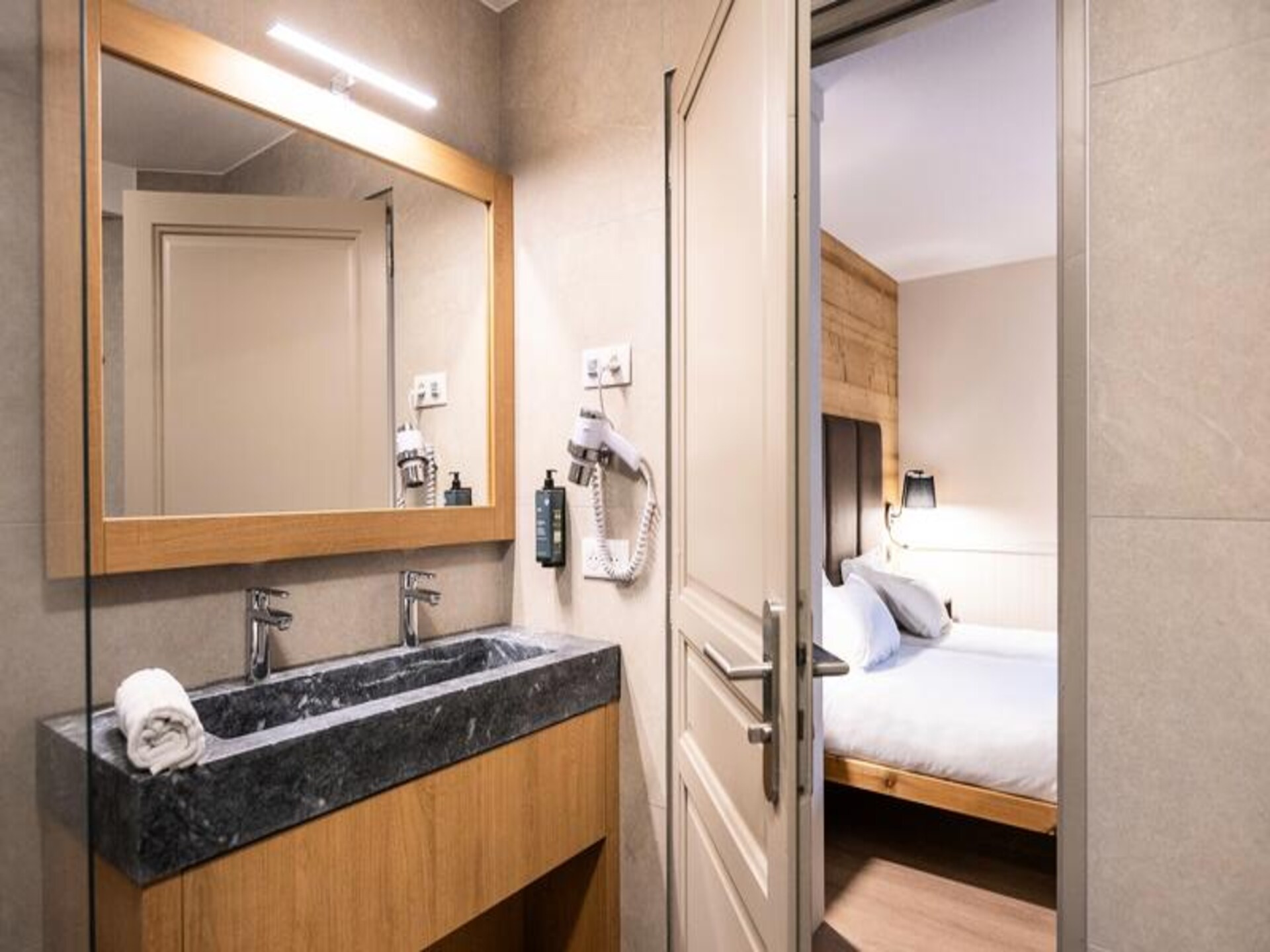 Ruim 14-persoons appartement in Belle Plagne met uitzicht op de Alpen - foto 19