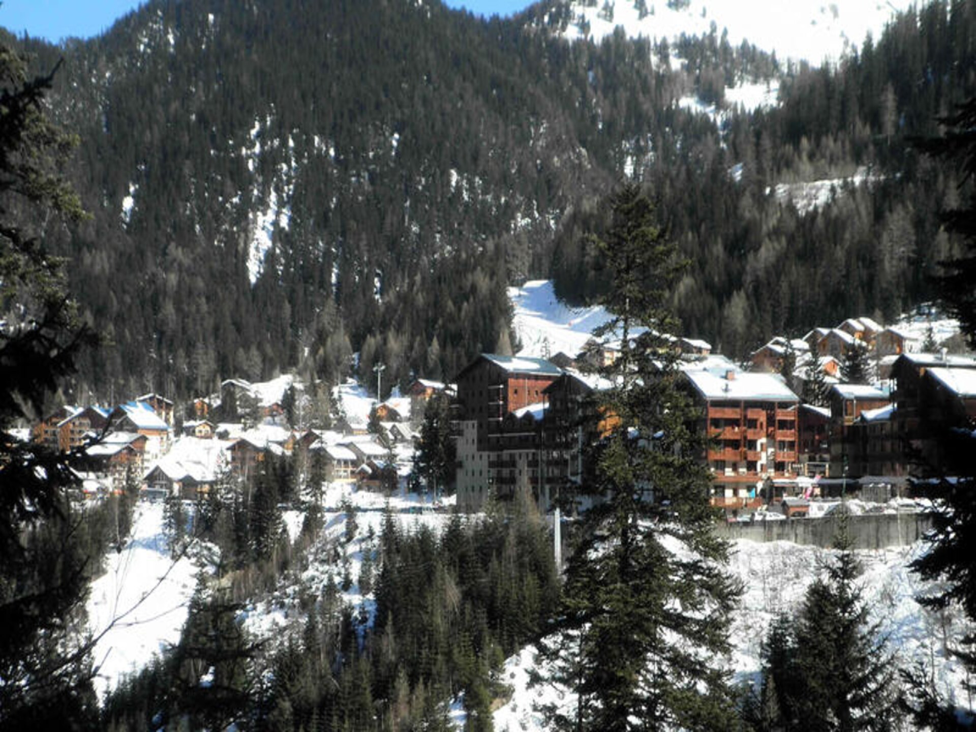 Knus appartement op de begane grond met uitzicht, vlakbij de piste in Valfréjus - foto 9