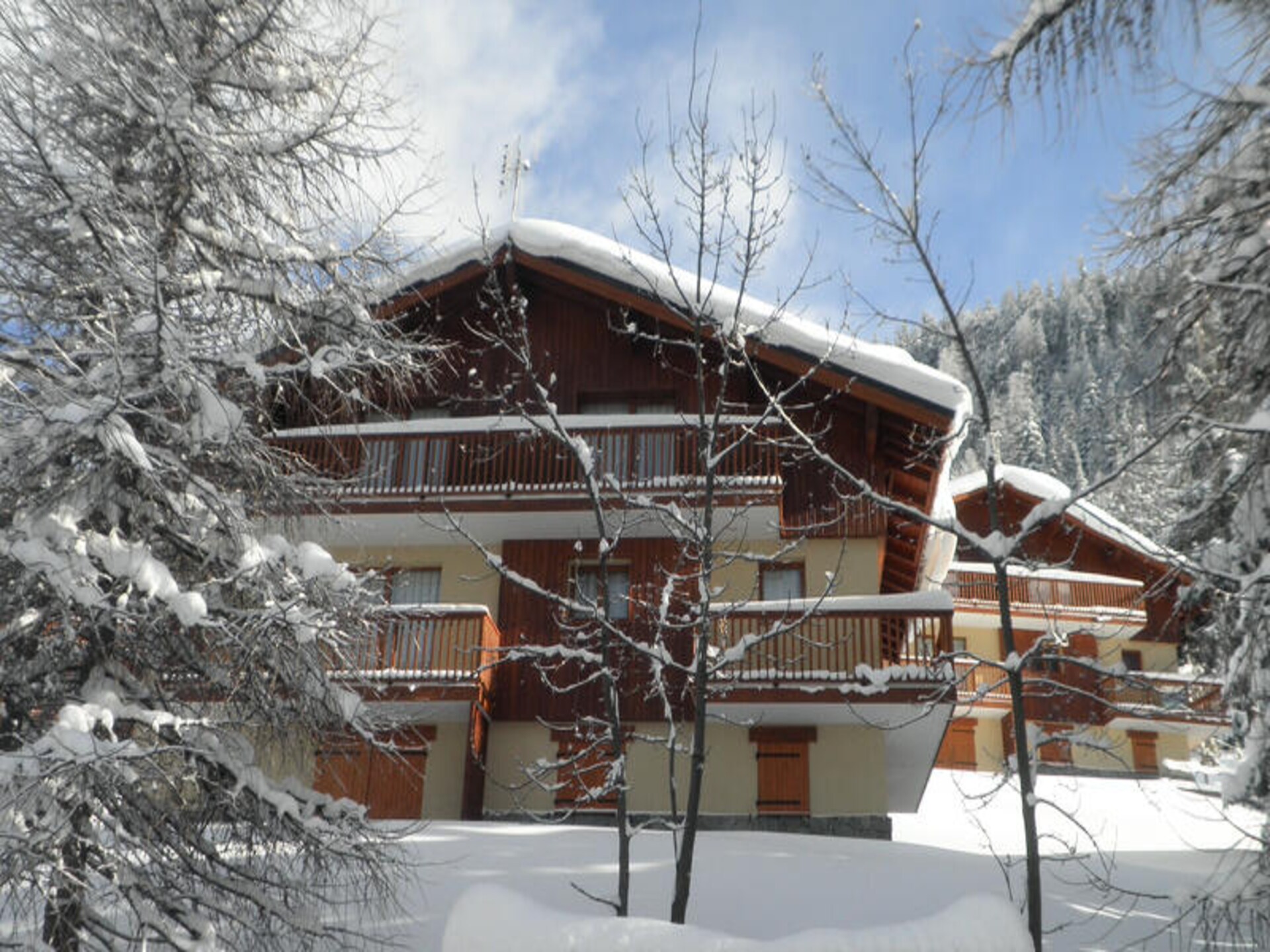 Appartement 6p met balkons op 200m van de piste in Valfréjus - foto 9