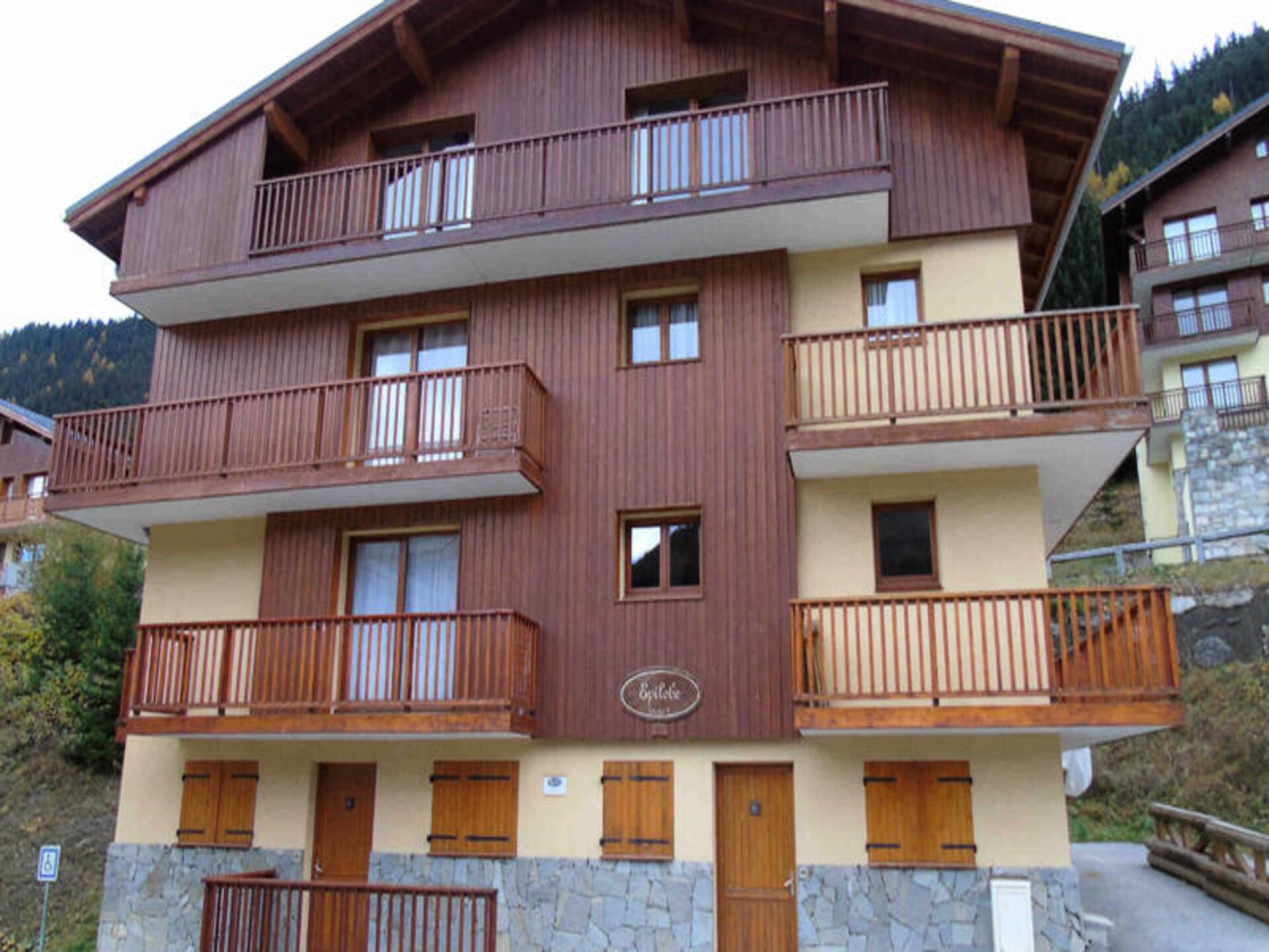 Knus appartement voor 6 in Valfréjus, 200m van de skilift - foto 11