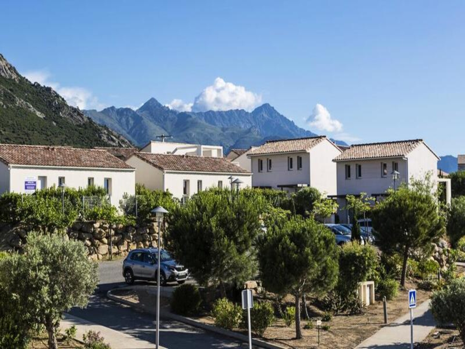 Ruim appartement voor 8 personen met tuin, op 800m van strand in Belgodère - foto 9