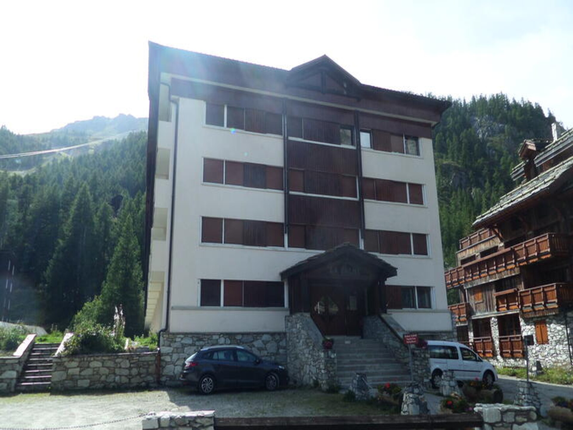 Zonnig 2-kamerappartement op 300m van de piste in Val d'Isère - foto 2