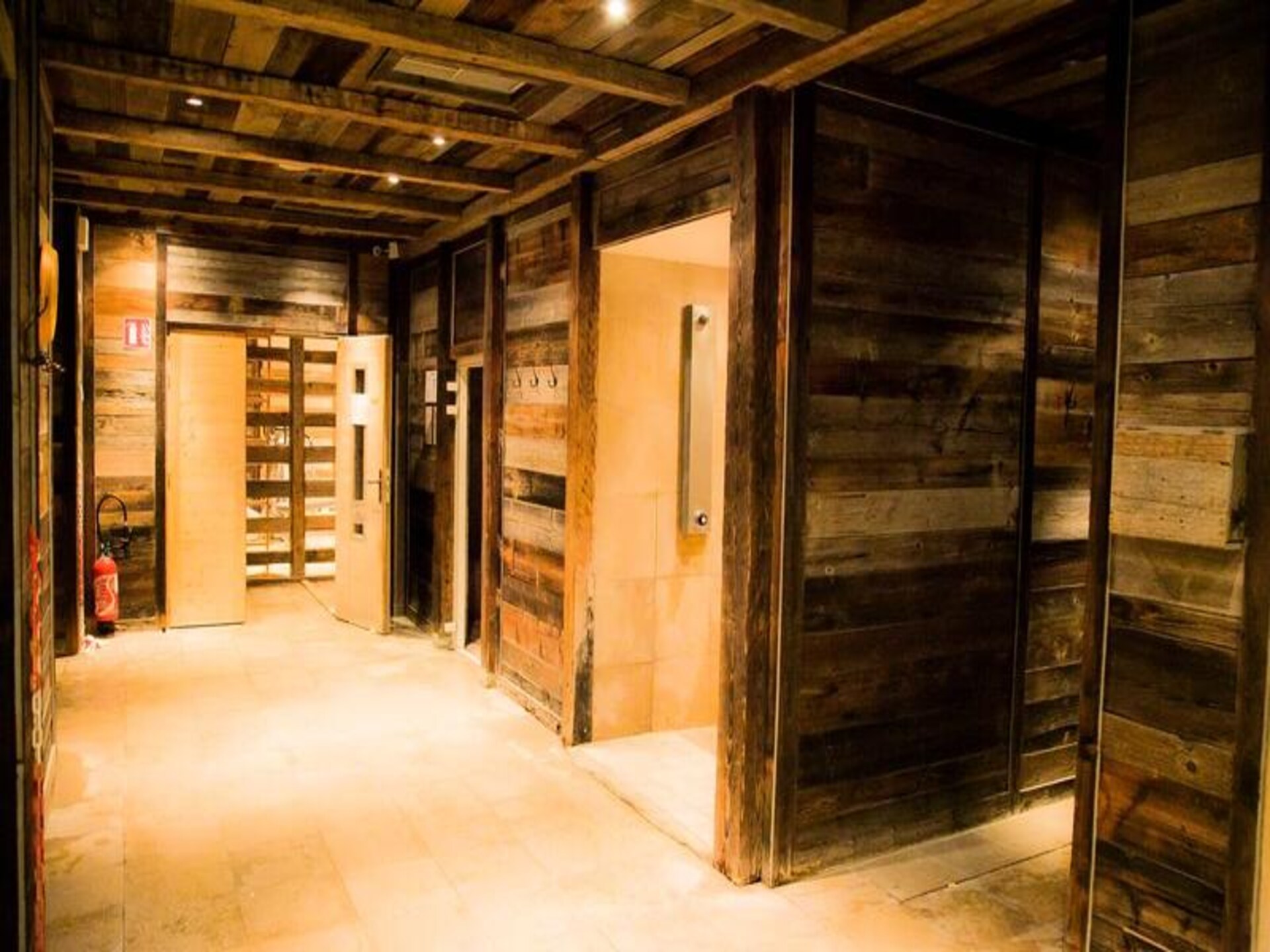 Authentiek Alpenappartement aan de voet van de pistes in Lanslebourg - foto 8