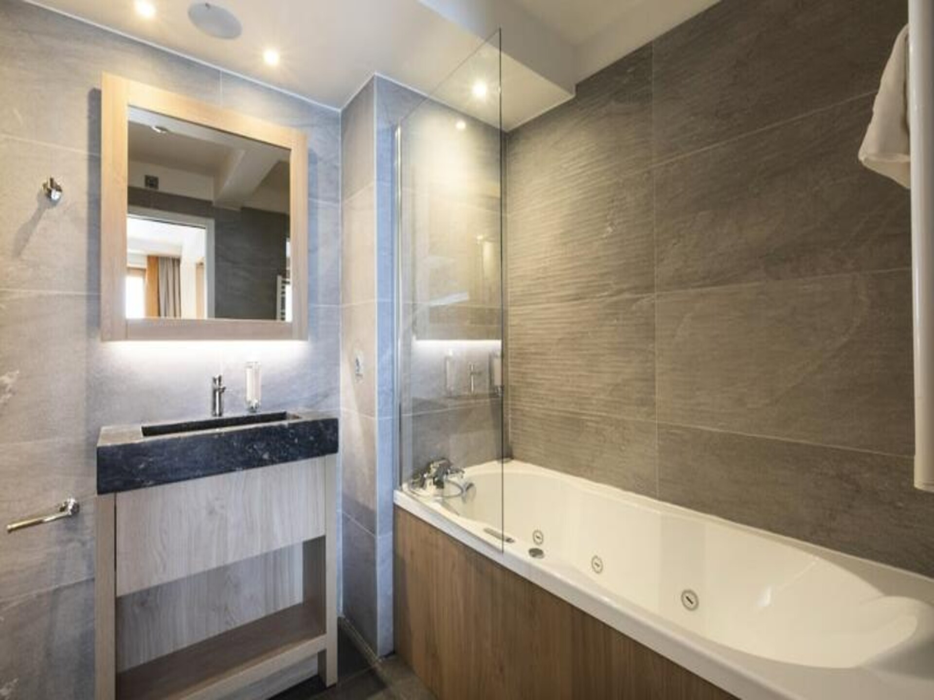 Luxe 10-persoons appartement met wellness & uitzicht op de Alpen - foto 24