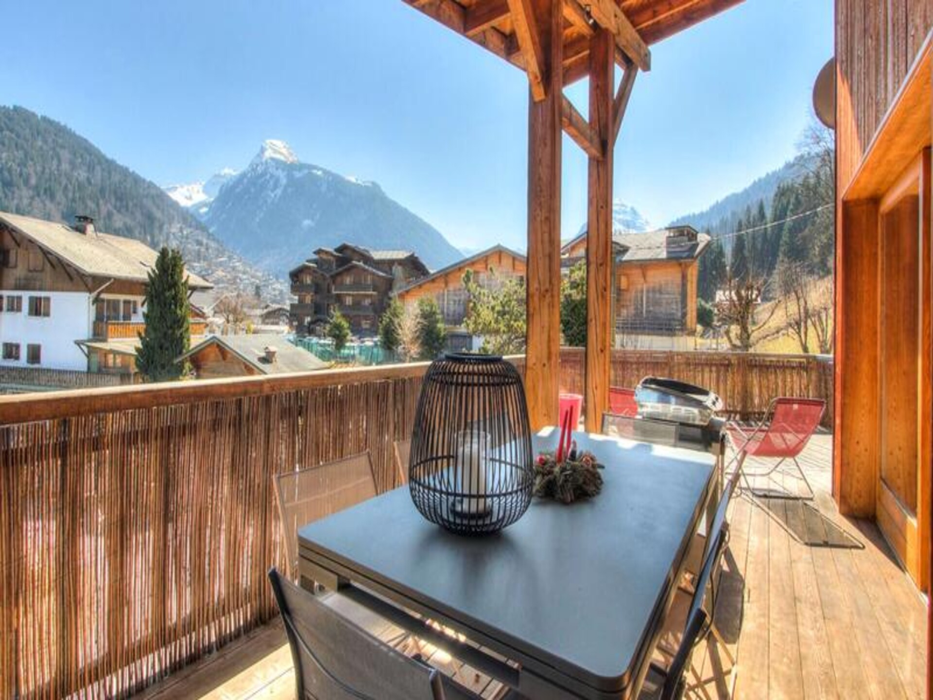Chalet Le Meleze: Luxe familiechalet met sauna in Morzine, 12 pers., 280m² - foto 21