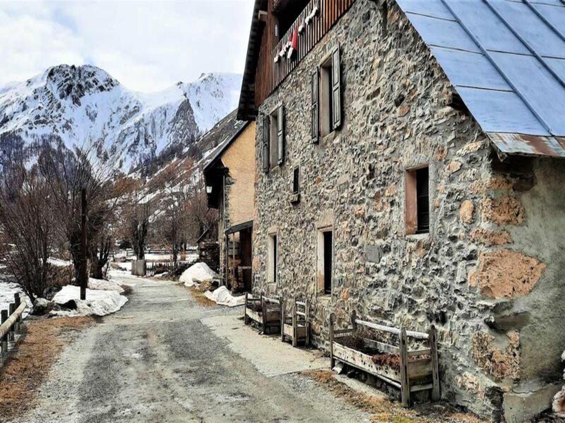 Authentiek landhuis in Valloire voor 8 personen met tuin en uitzicht op de Alpen - foto 2