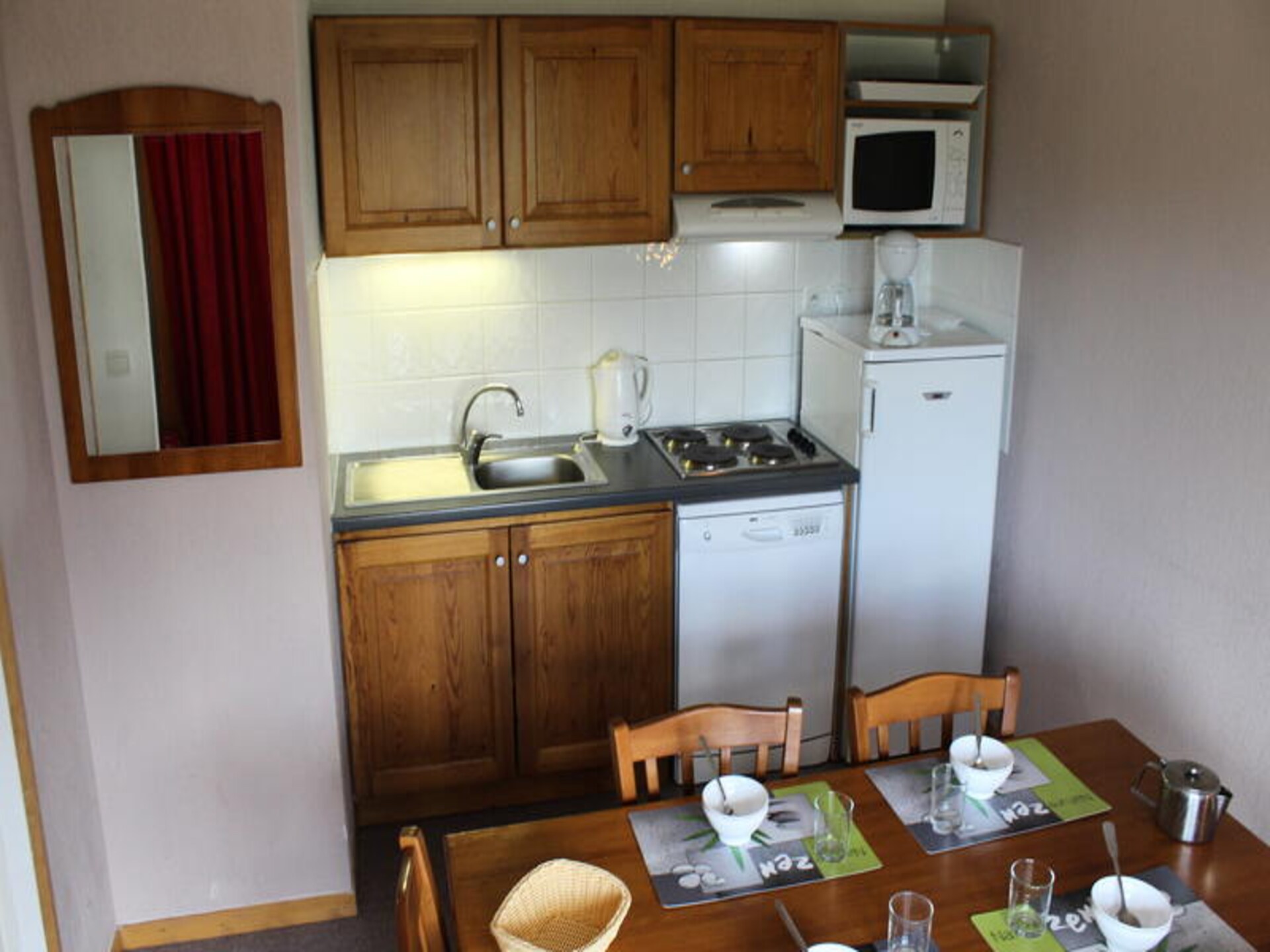 Appartement 6 pers. met balkon en uitzicht op Pic de Bure, vlakbij de piste - foto 15