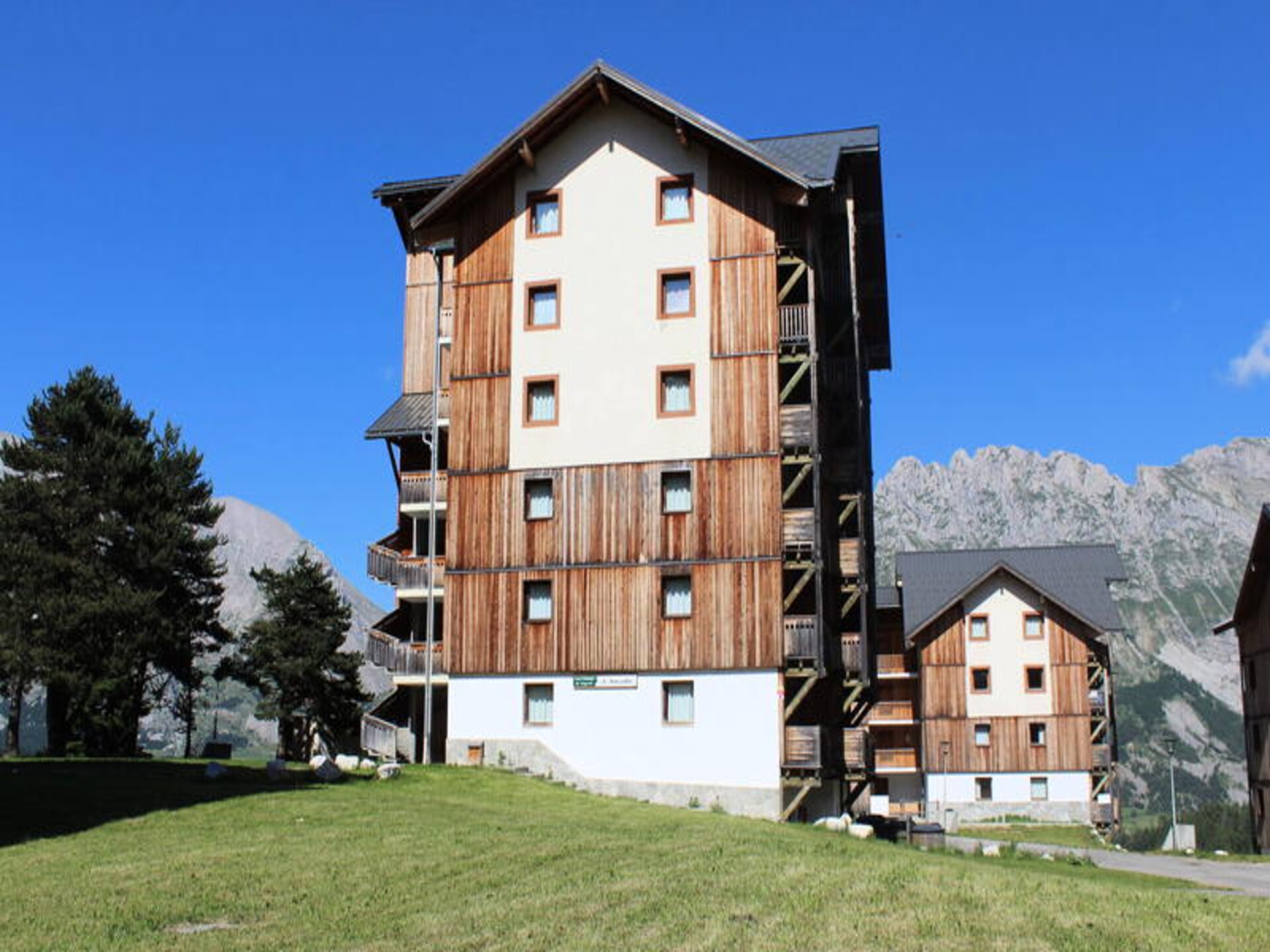 Authentiek chalet-appartement voor 6 personen bij de pistes in Le Dévoluy - foto 13