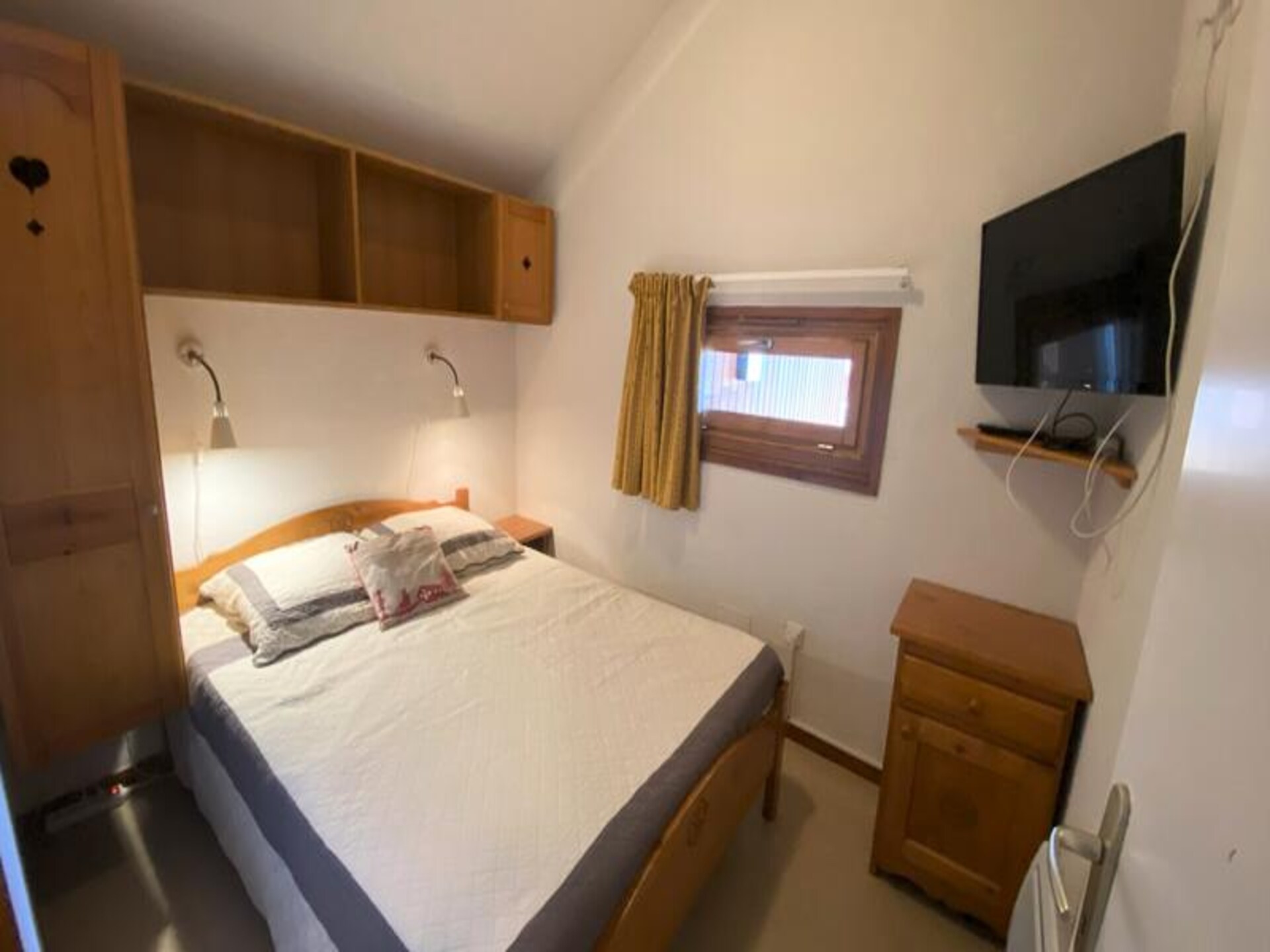 Knus appartement op 200m van de piste met uitzicht op de Pic de Bure - foto 11
