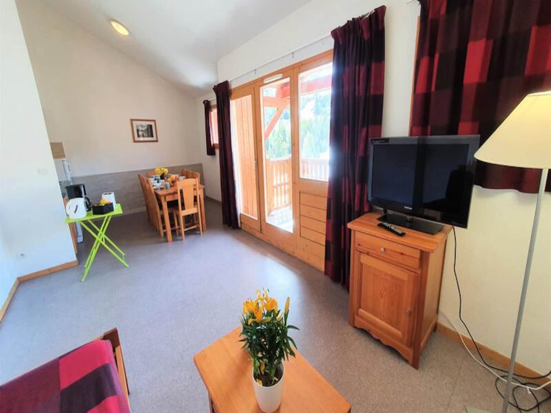Ruim appartement op 50m van de piste met uitzicht op Pic de Bure - foto 14