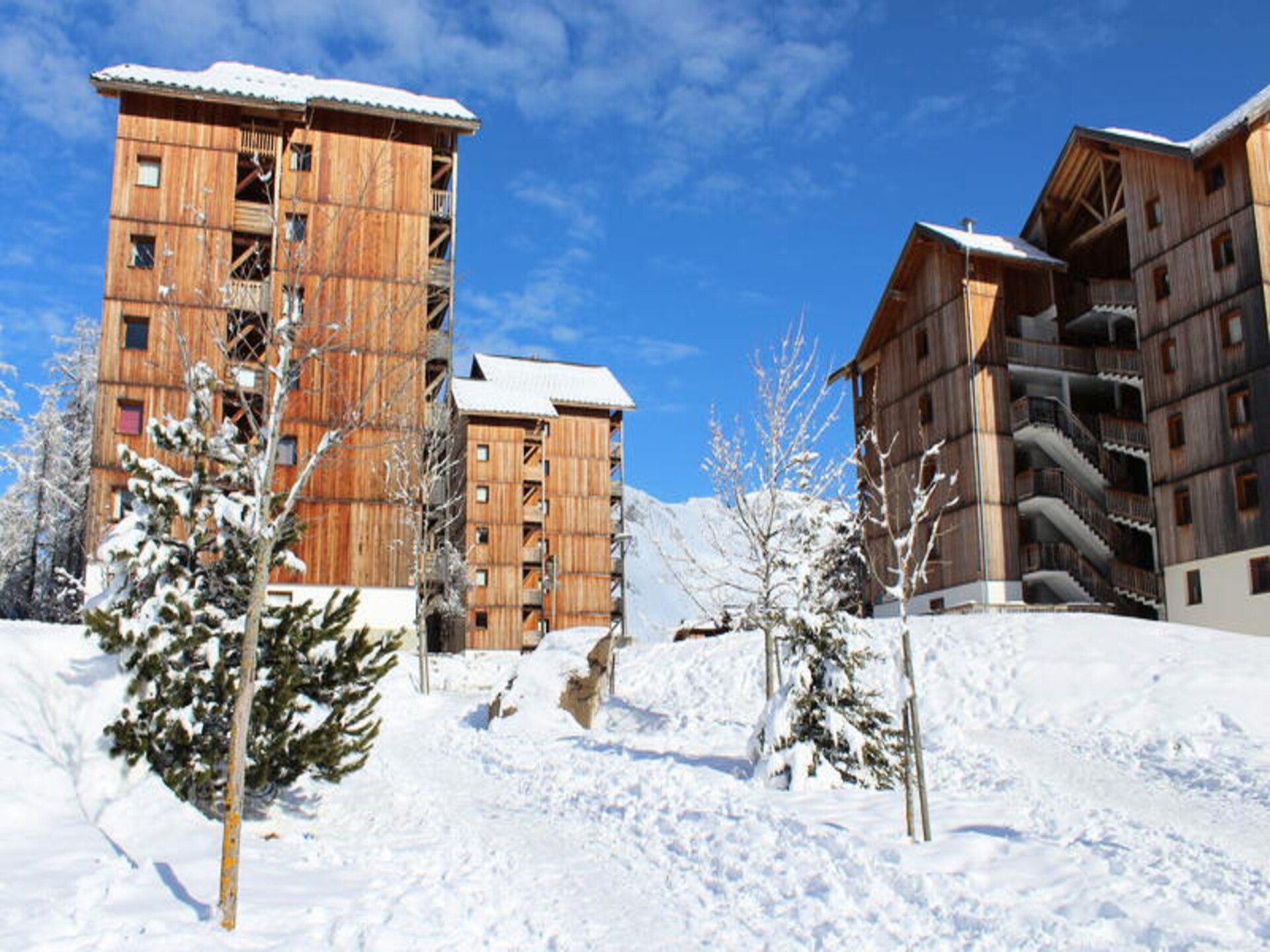 Zonnig appartement op 200m van de piste in Le Dévoluy - foto 2