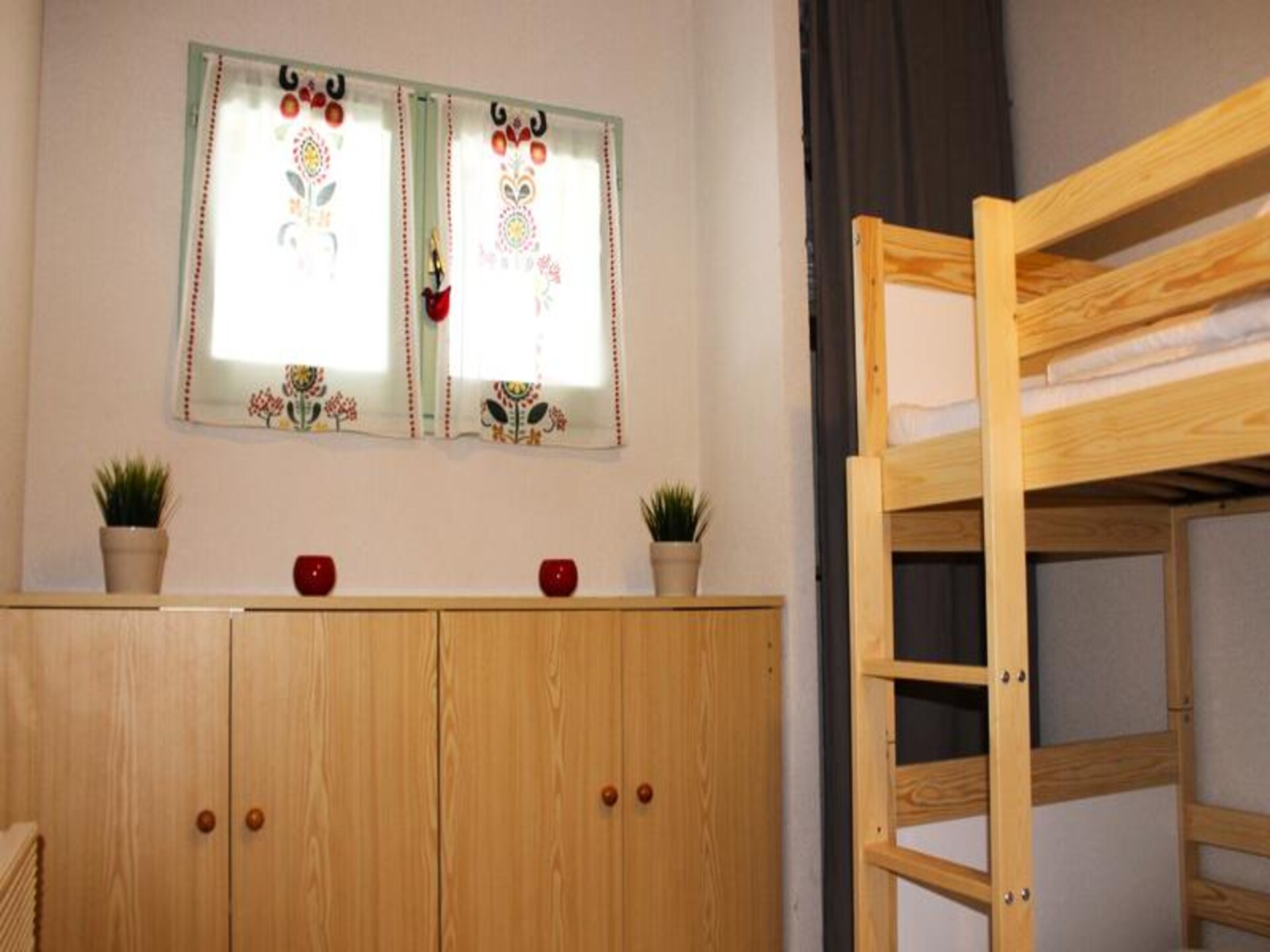 Appartement op 8e verdieping met zuidbalkon en directe toegang tot de pistes - foto 11