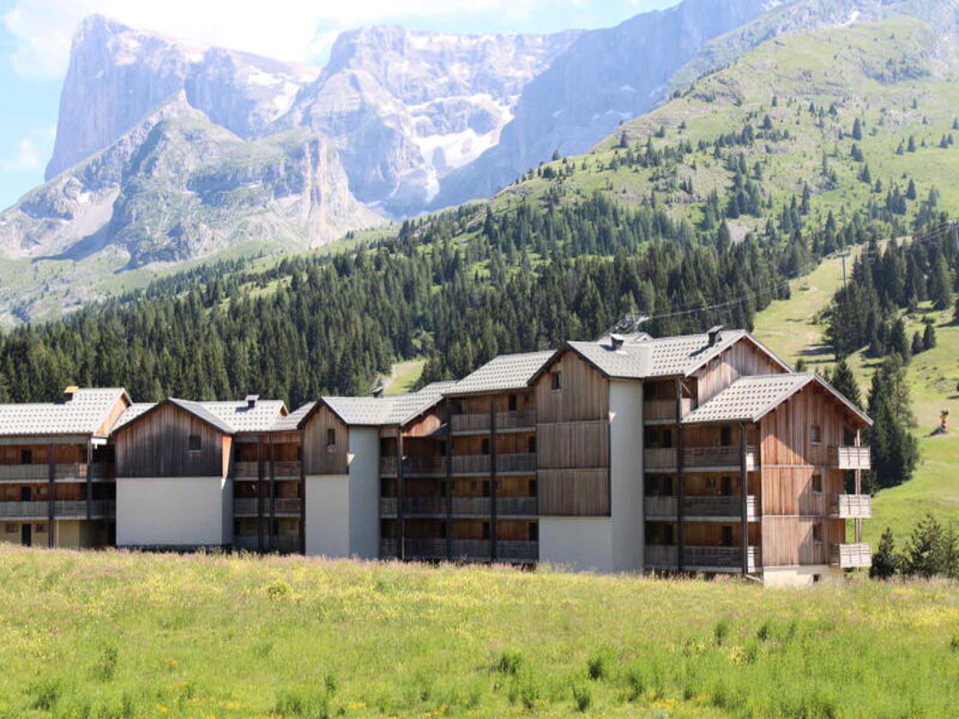 Appartement 6p met balkon op 100m van de piste in Superdévoluy - foto 12