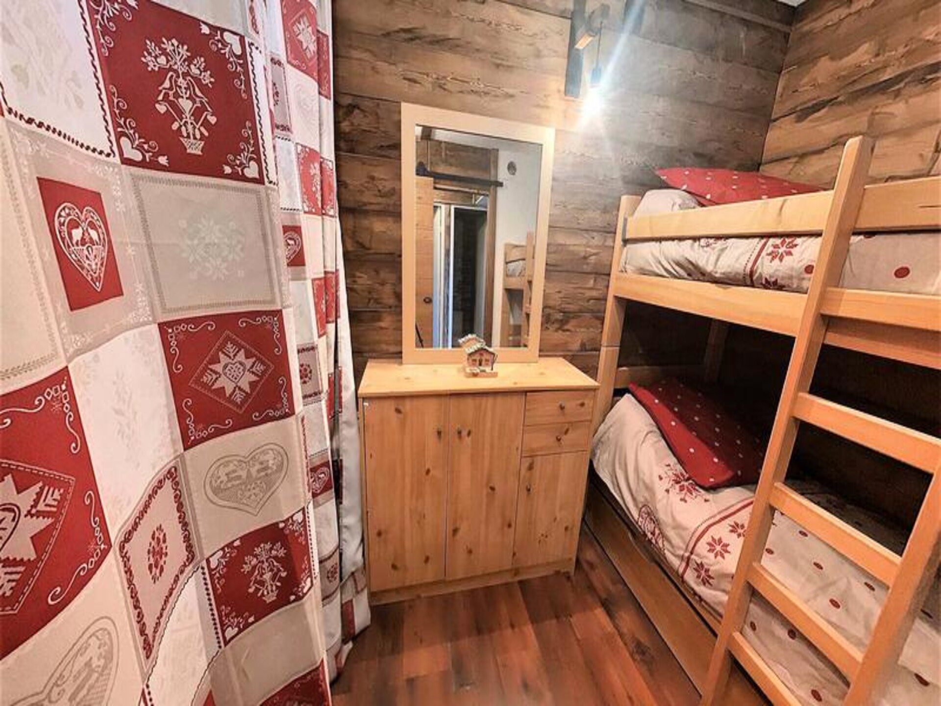 Ski-in/ski-out appartement met zwembad en haard in Villarembert - foto 17
