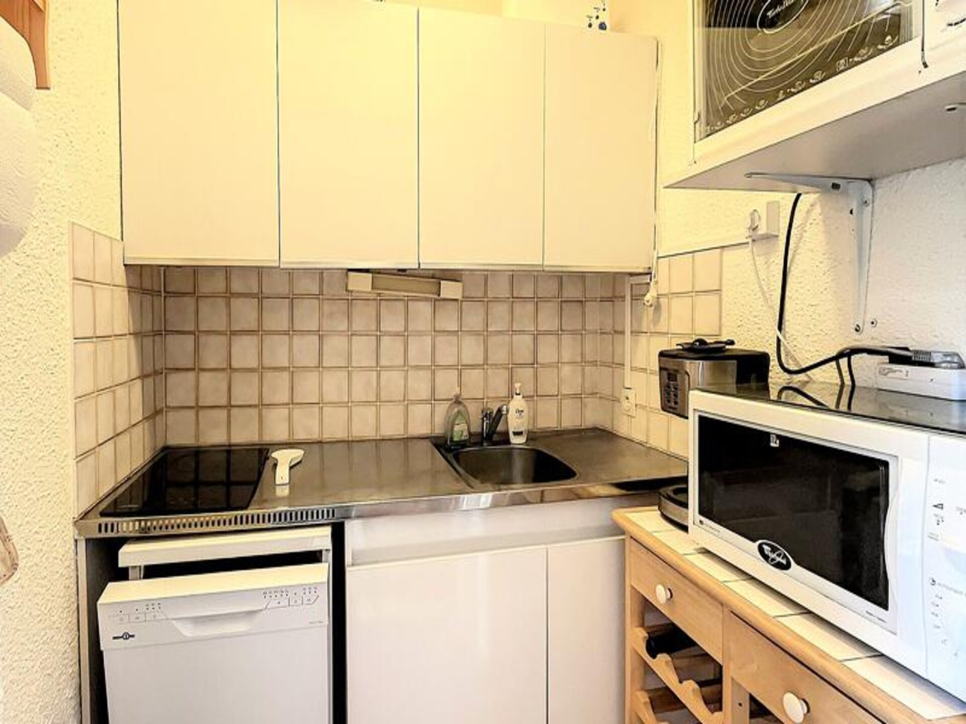 Studio met balkon op het zuiden, ski-in/ski-out aan de voet van de piste - foto 19