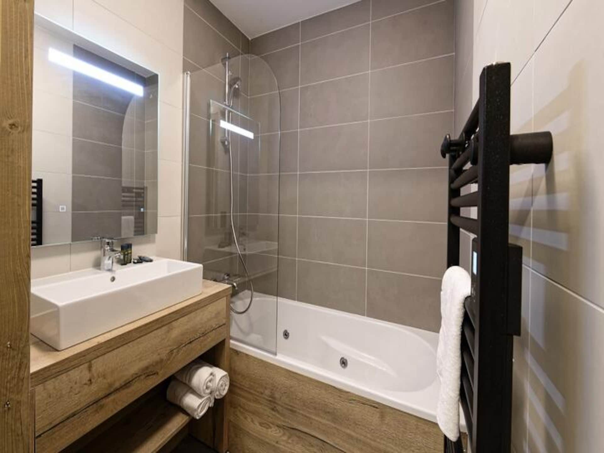 Ruim 10-persoons appartement in Samoëns, 500m van de Grand Massif Express - foto 26