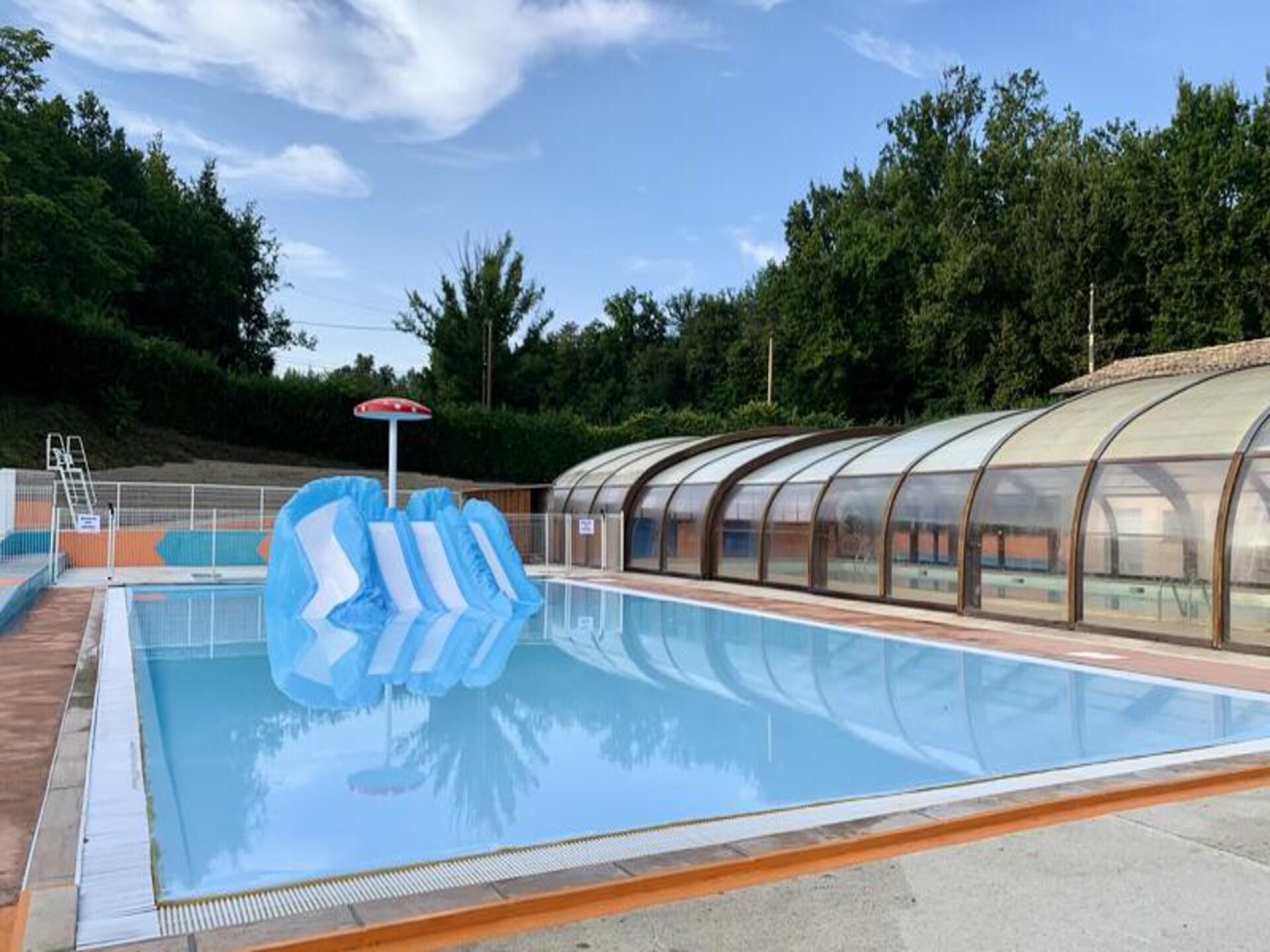 Appartement met airco op vakantiepark bij meren in Zuid-Frankrijk - foto 4