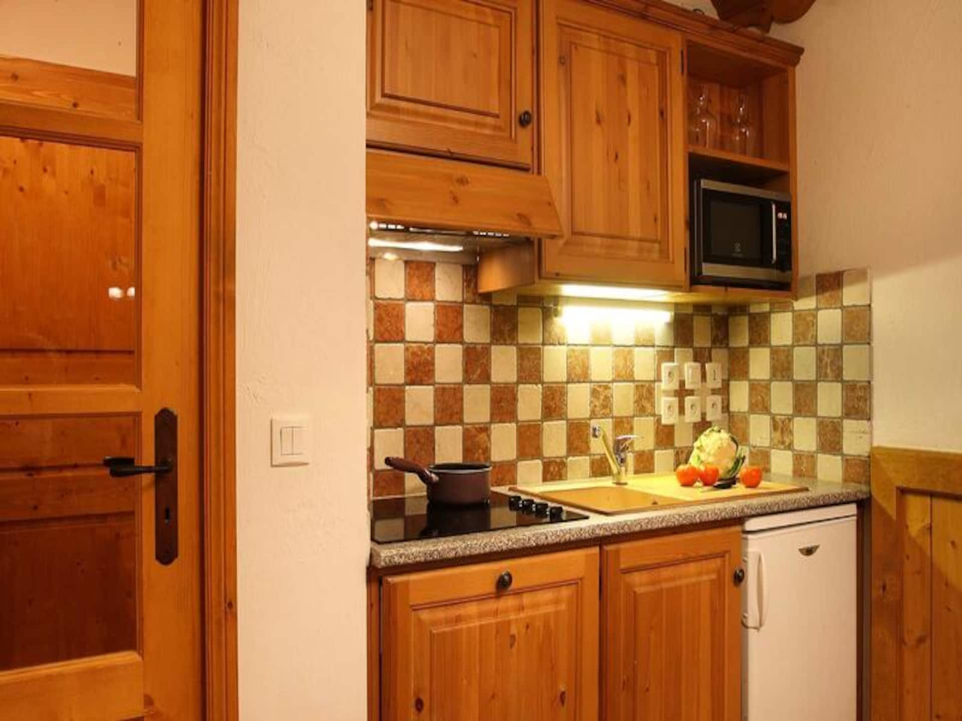 Authentiek chalet-appartement op 1350m met zwembad, direct aan de piste in Oz - foto 16