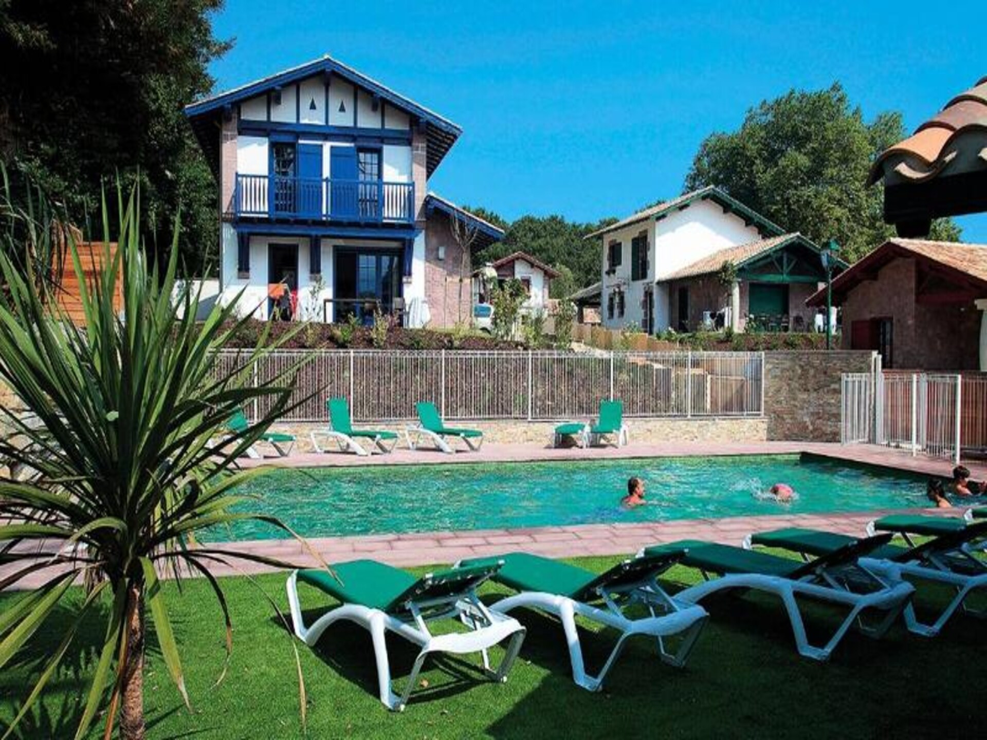 Luxe Baskische villa voor 8 personen met verwarmd zwembad in Urrugne - foto 2