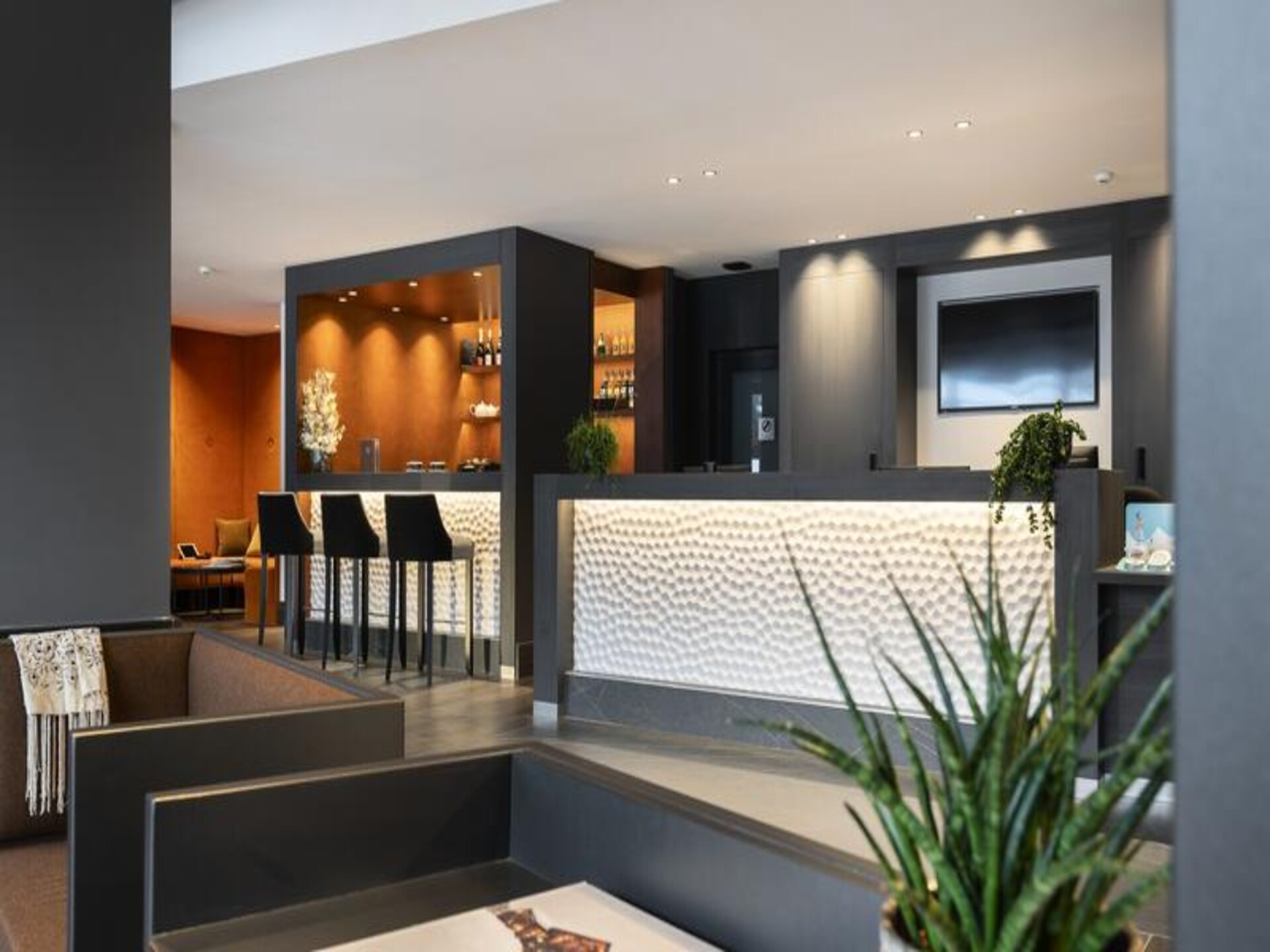 Ruim 10-persoons appartement in Les Contamines-Montjoie met zwembad - foto 3