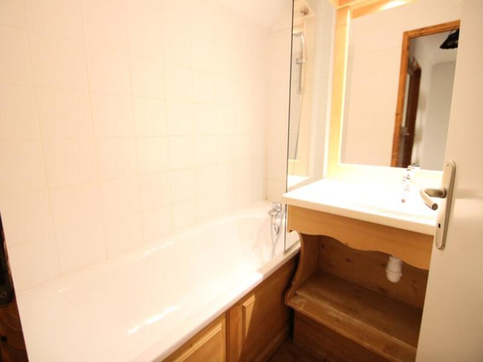 Knus appartement op 1800m in Puy Saint Vincent met directe piste-toegang - foto 4