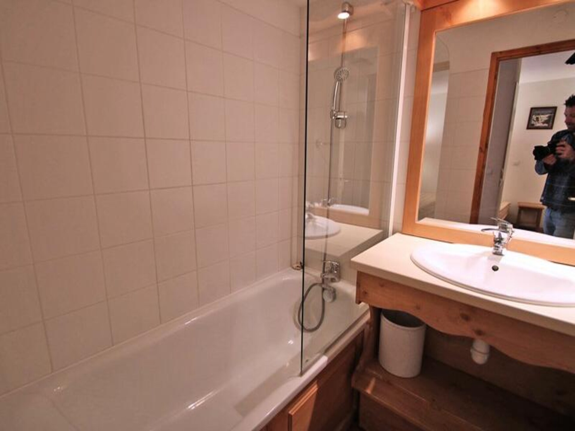 Knus appartement op de piste in Puy Saint Vincent met zwembad en sauna - foto 8