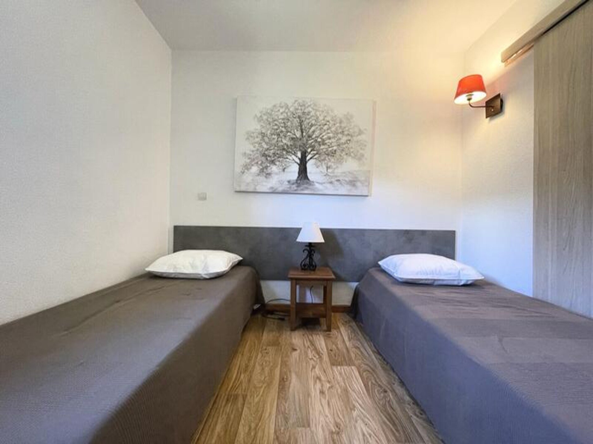 Appartement 6 pers. aan de piste in Puy Saint Vincent met terras - foto 4