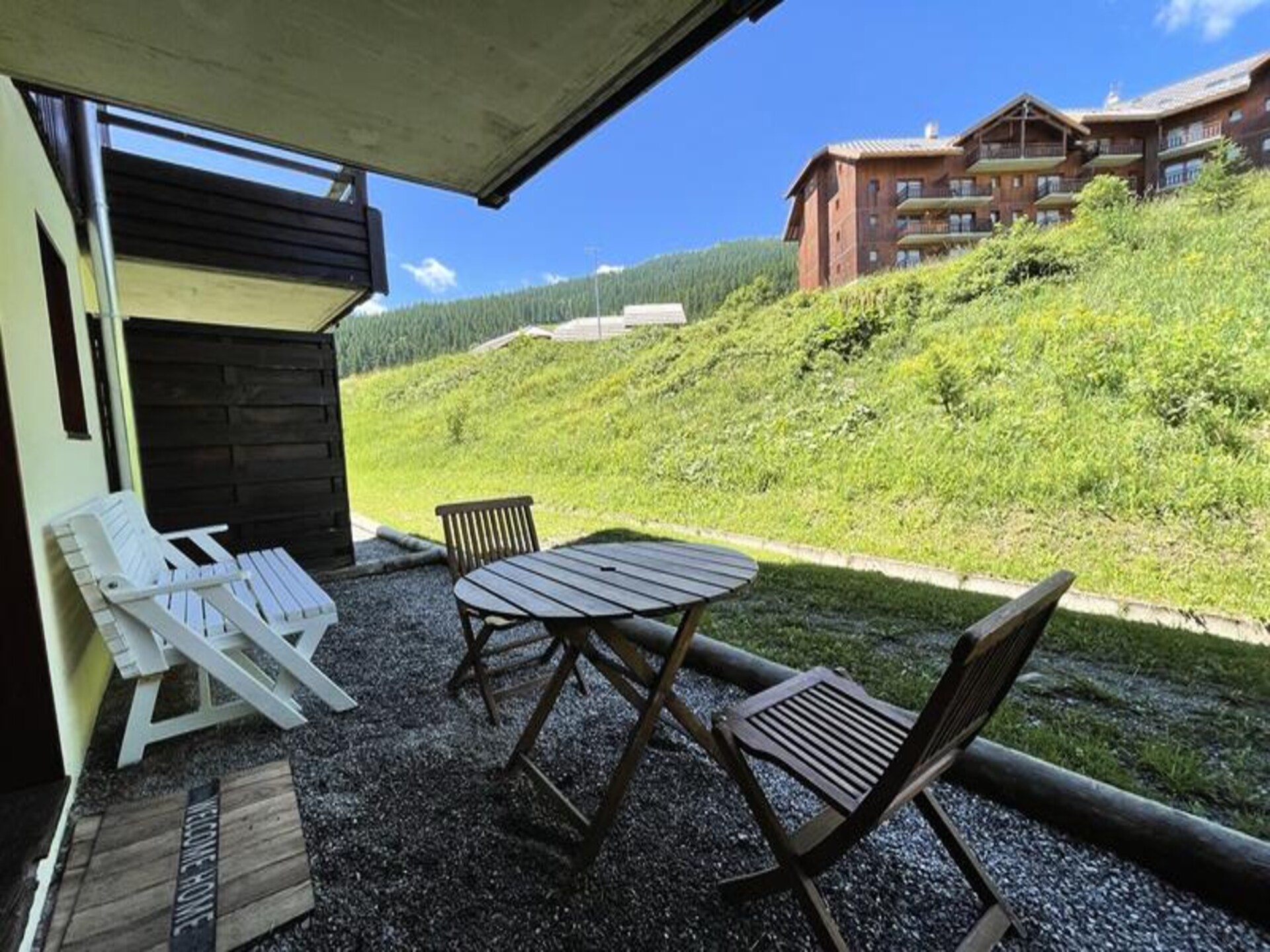 Licht appartement op de piste in Puy Saint Vincent 1800 voor 6 personen - foto 9