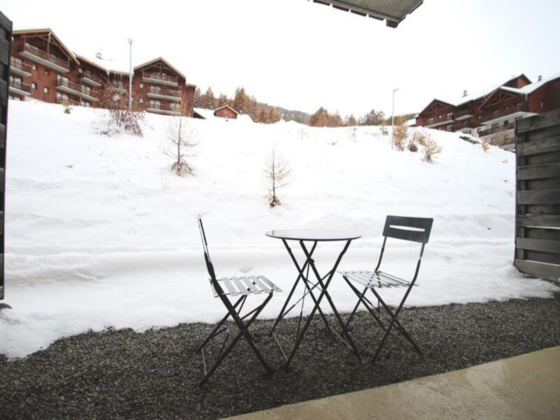 Charmant appartement in Puy Saint Vincent 1800 met terras en skilocker - foto 7