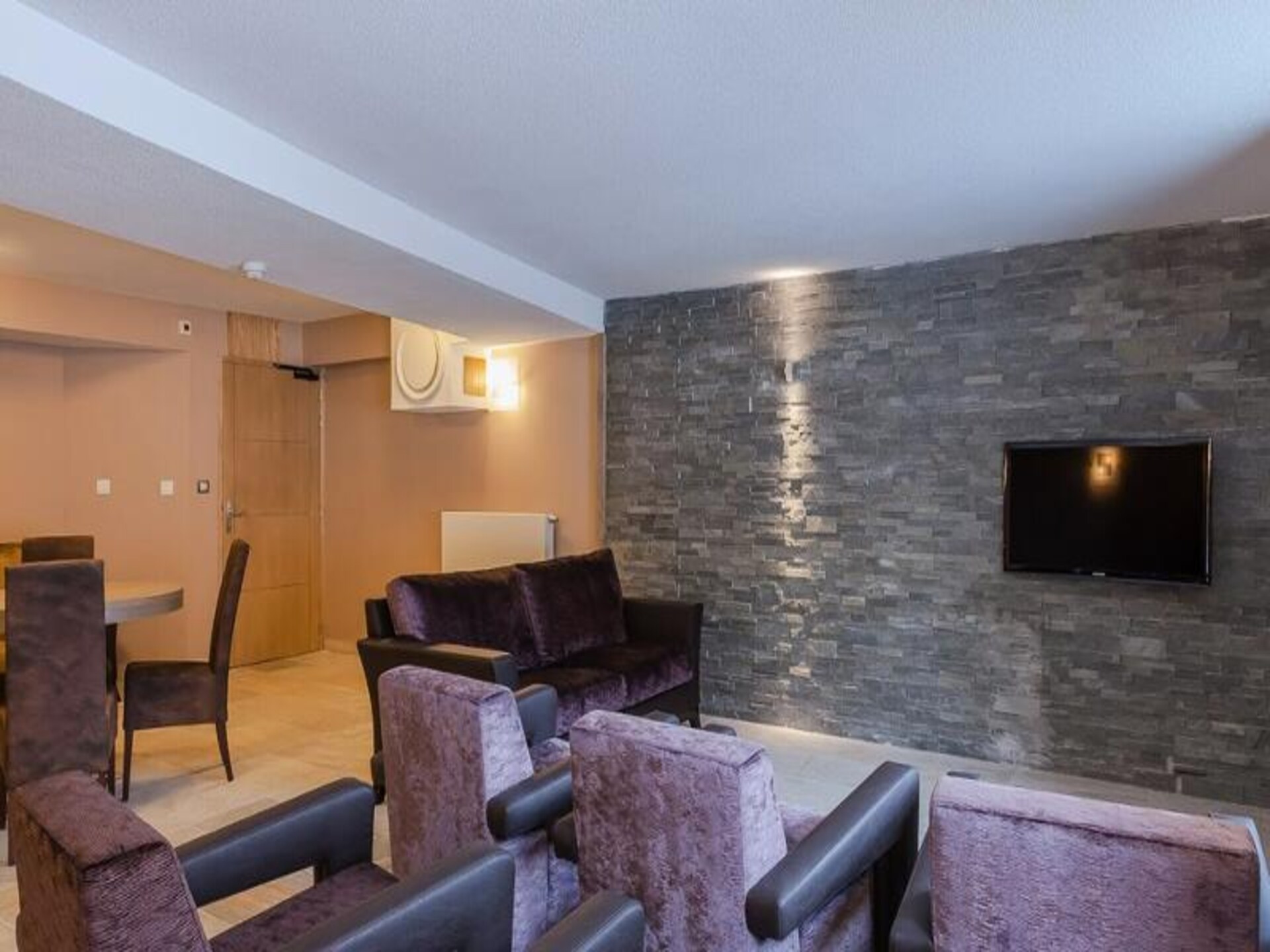 Panoramisch 6-slaapkamerappartement met sauna op 50m van de piste - foto 18