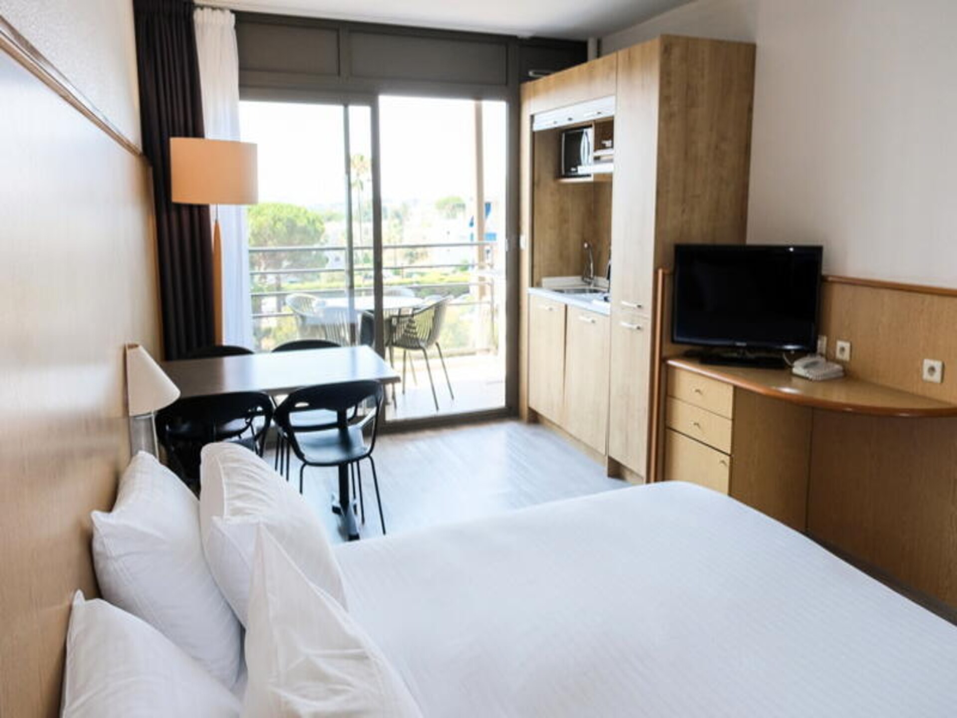 Appartement met spa & zwembaden nabij het strand van Antibes - foto 17