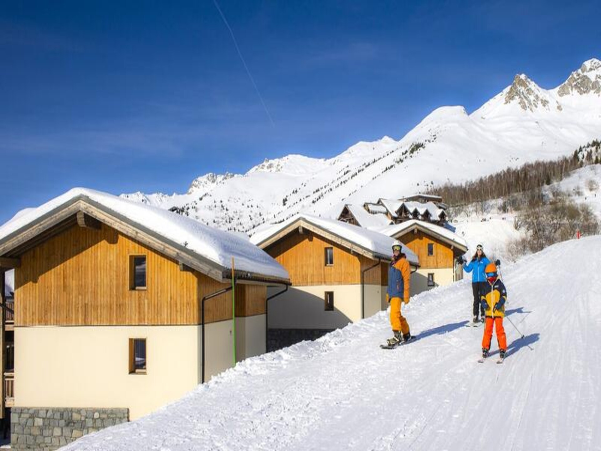 Knus appartement op 100m van de piste met zwembad en sauna - foto 9