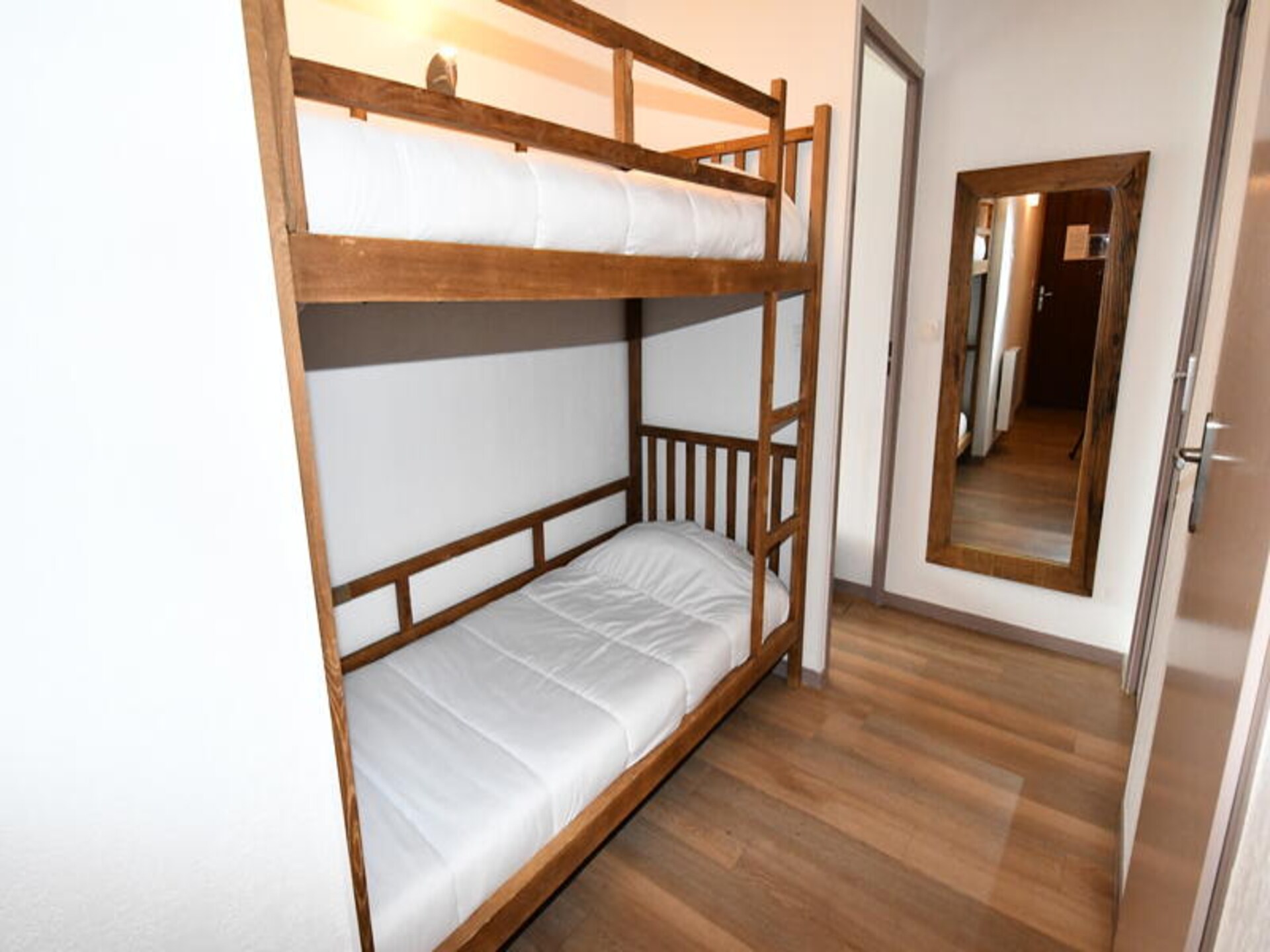 Zonnig appartement voor 6 in de Pyreneeën met zwembad en sauna - foto 12