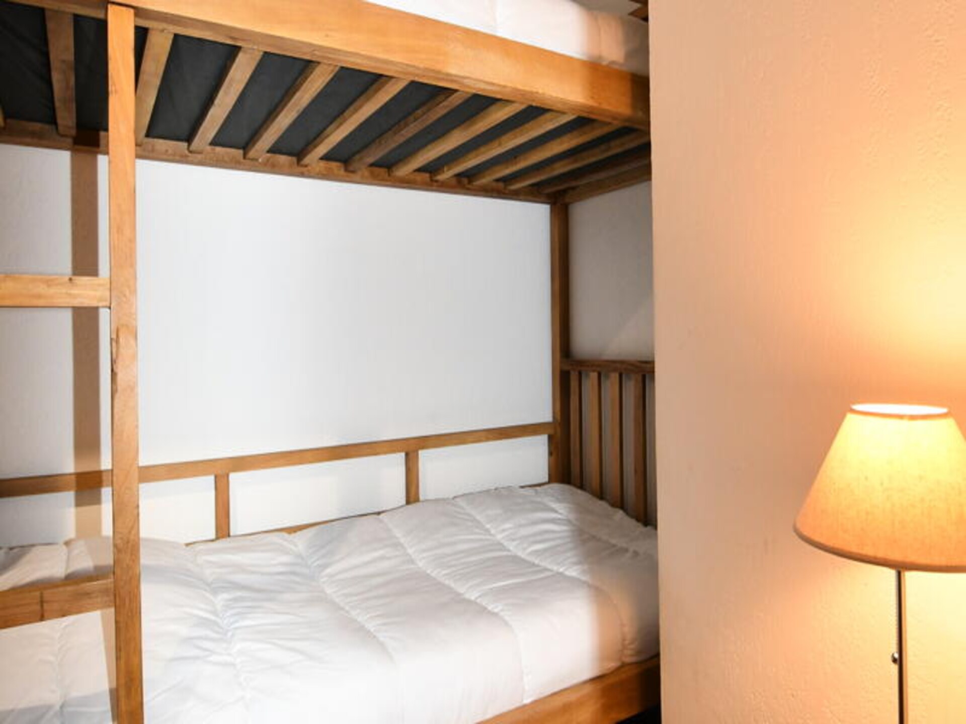 Zonnig appartement voor 6 in de Pyreneeën met zwembad en sauna - foto 13