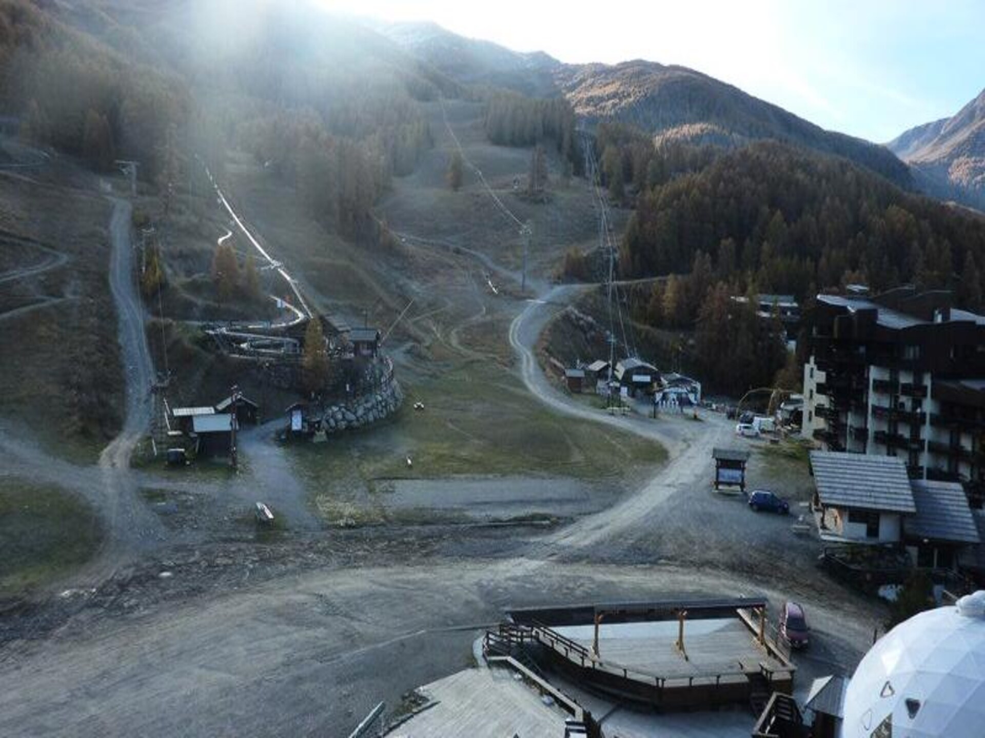 Studio Les Cembros: Ski-in/ski-out op 6e verdieping met zonnig balkon in Les Orres - foto 8