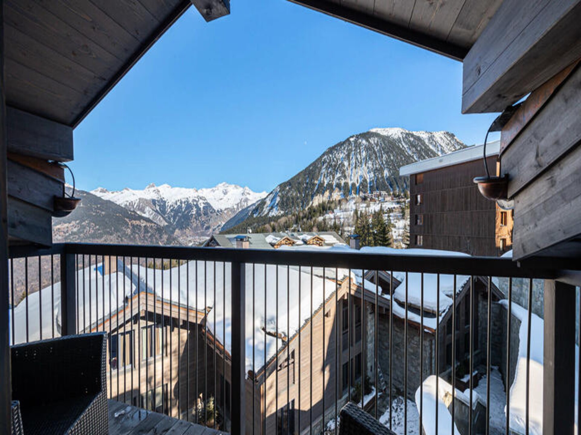 Appartement 4 slaapkamers in Courchevel Village met uitzicht op de Alpen - foto 5