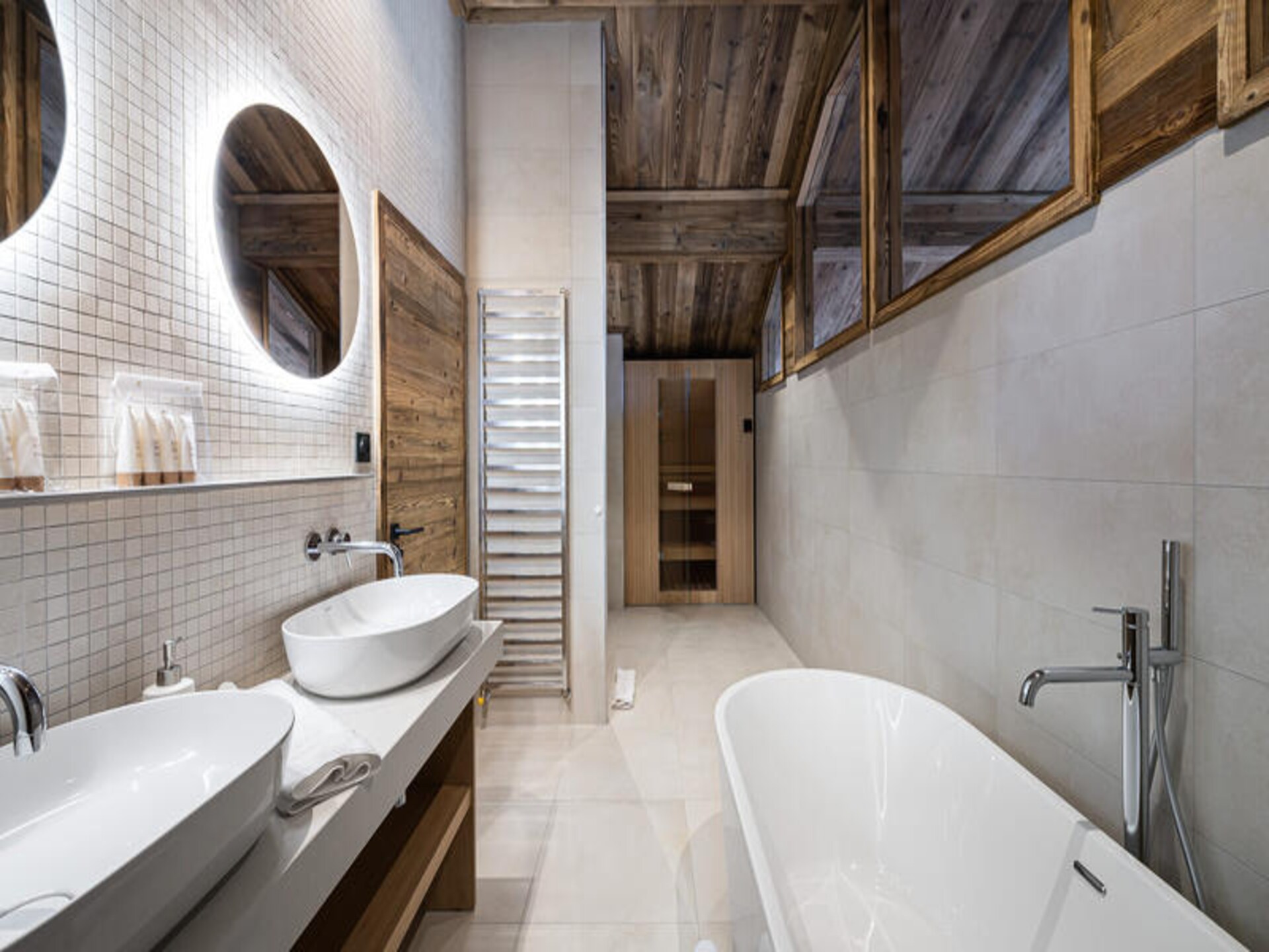 Alpamayor: Luxe 8-persoons appartement met sauna en skitoegang in Courchevel Village - foto 13