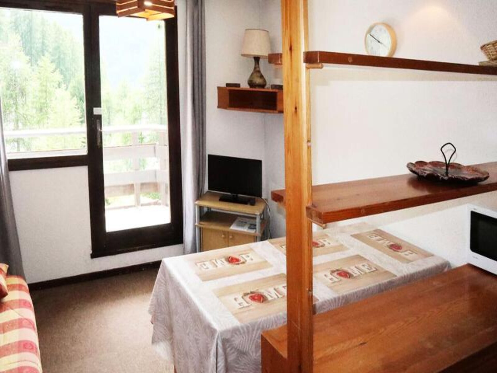 Studio aan de piste in Les Orres met balkon en uitzicht op de ijsbaan - foto 1